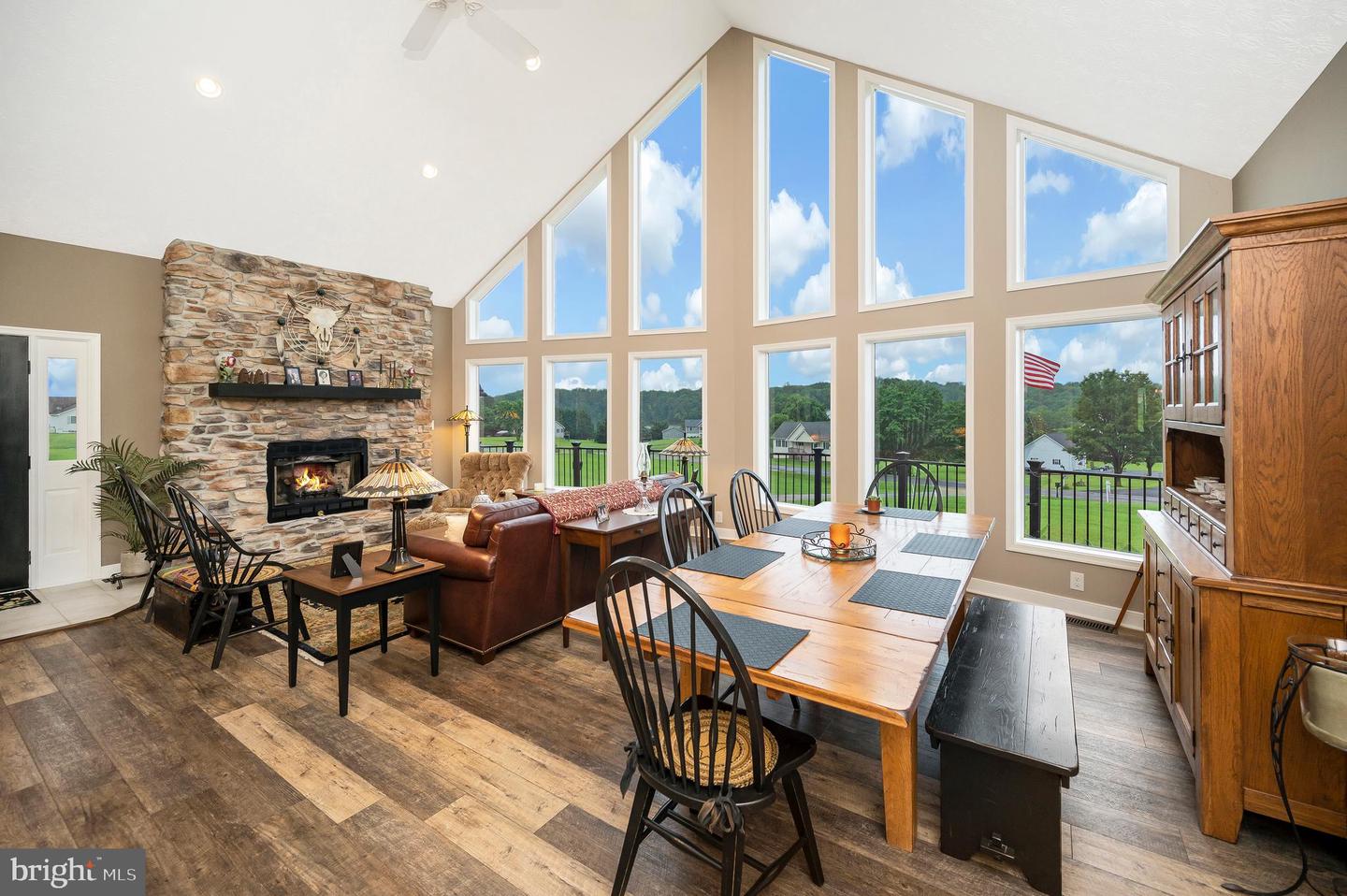 6833 LAKE POINTE DR, MINERAL, Virginia 23117, 3 Bedrooms Bedrooms, ,3 BathroomsBathrooms,Residential,For sale,6833 LAKE POINTE DR,VASP2034064 MLS # VASP2034064