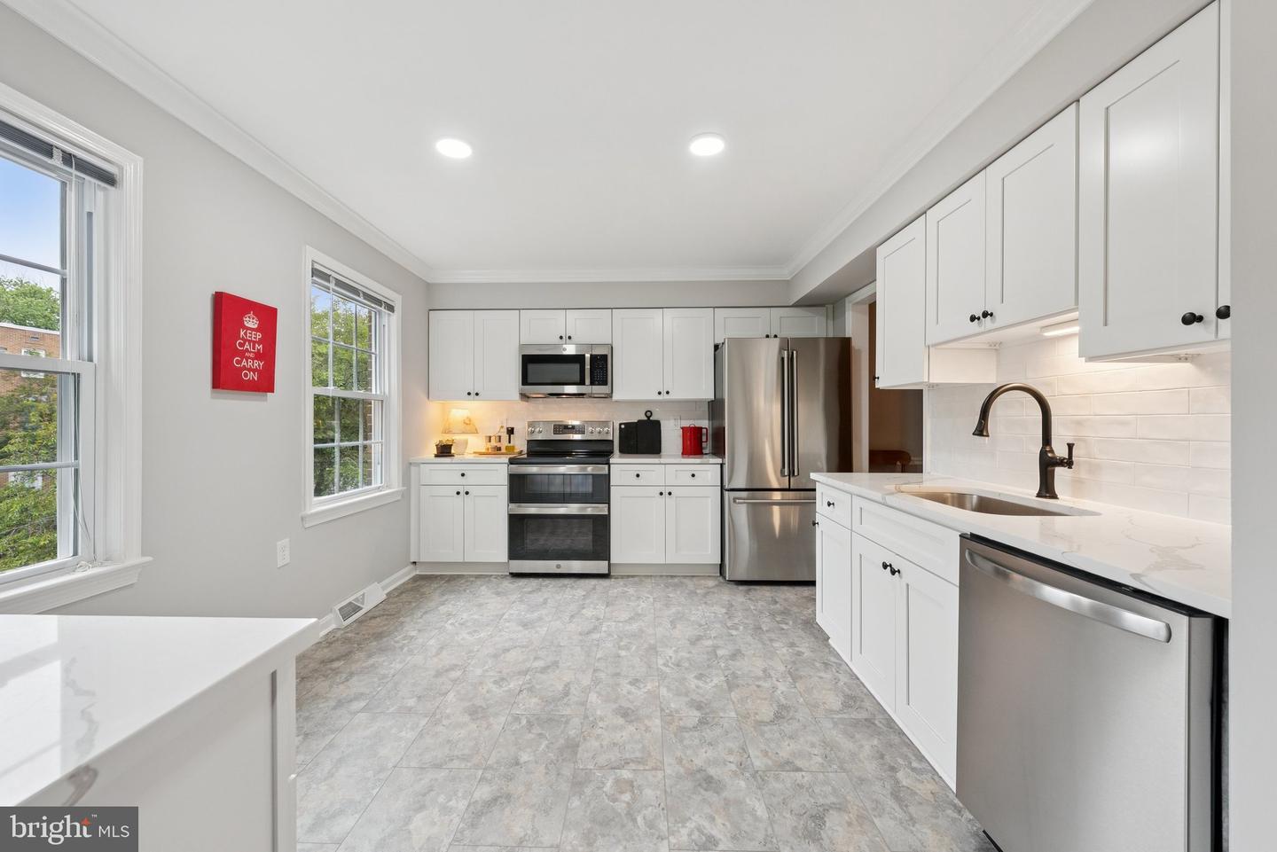121 HARRISON ST NE, LEESBURG, Virginia 20176, 3 Bedrooms Bedrooms, ,3 BathroomsBathrooms,Residential,For sale,121 HARRISON ST NE,VALO2100010 MLS # VALO2100010