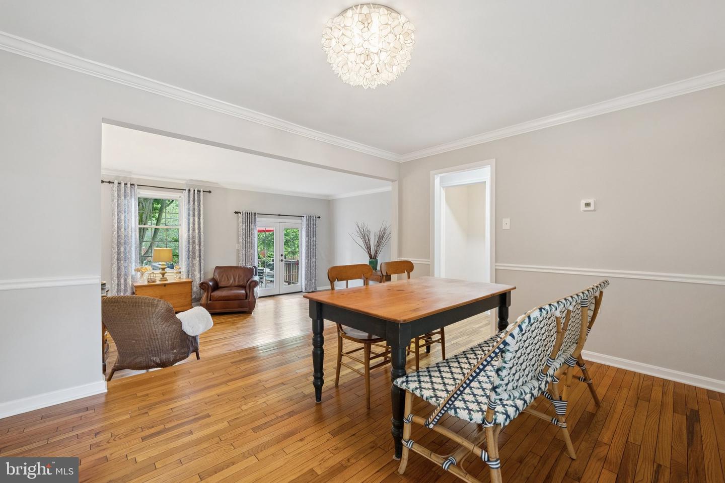 121 HARRISON ST NE, LEESBURG, Virginia 20176, 3 Bedrooms Bedrooms, ,3 BathroomsBathrooms,Residential,For sale,121 HARRISON ST NE,VALO2100010 MLS # VALO2100010