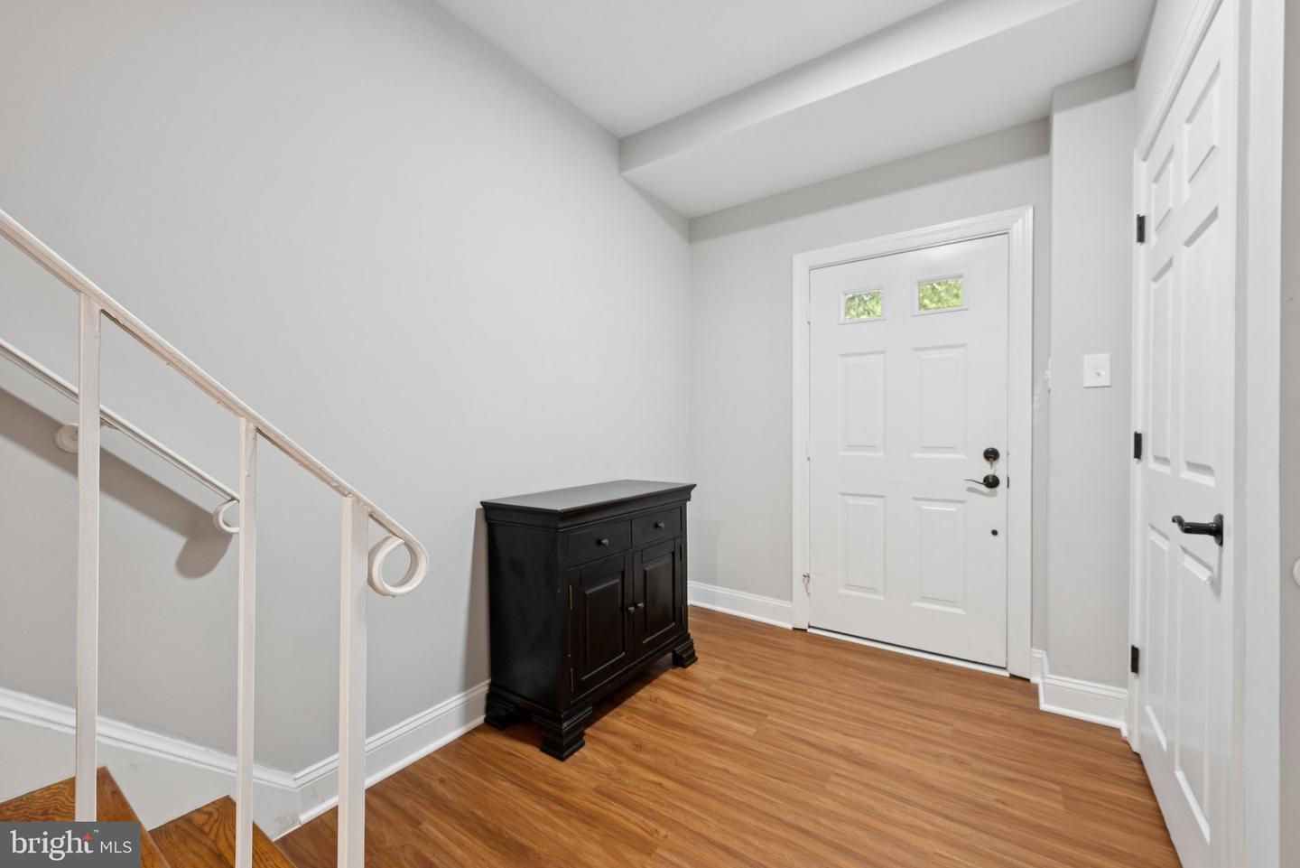 121 HARRISON ST NE, LEESBURG, Virginia 20176, 3 Bedrooms Bedrooms, ,3 BathroomsBathrooms,Residential,For sale,121 HARRISON ST NE,VALO2100010 MLS # VALO2100010