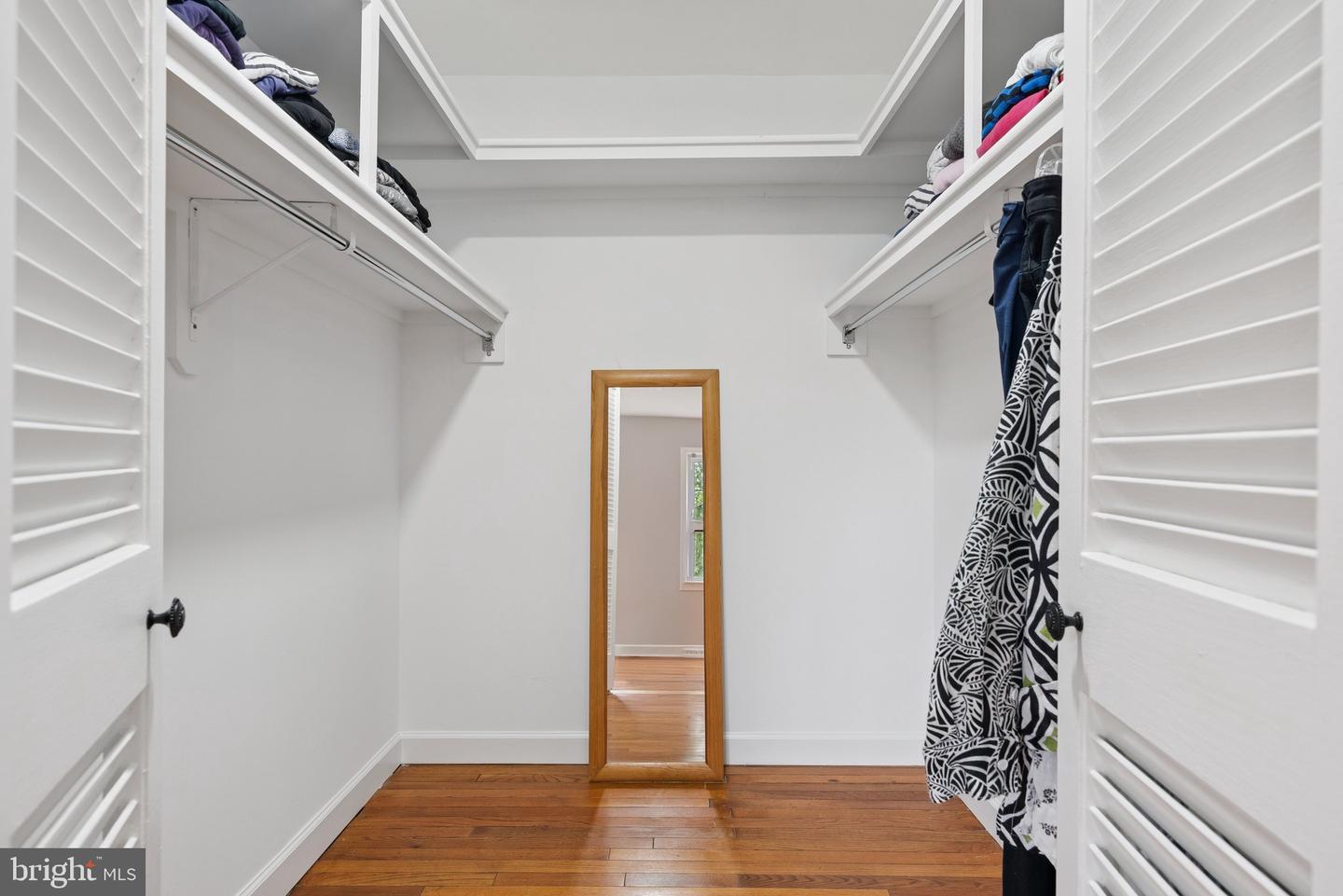 121 HARRISON ST NE, LEESBURG, Virginia 20176, 3 Bedrooms Bedrooms, ,3 BathroomsBathrooms,Residential,For sale,121 HARRISON ST NE,VALO2100010 MLS # VALO2100010