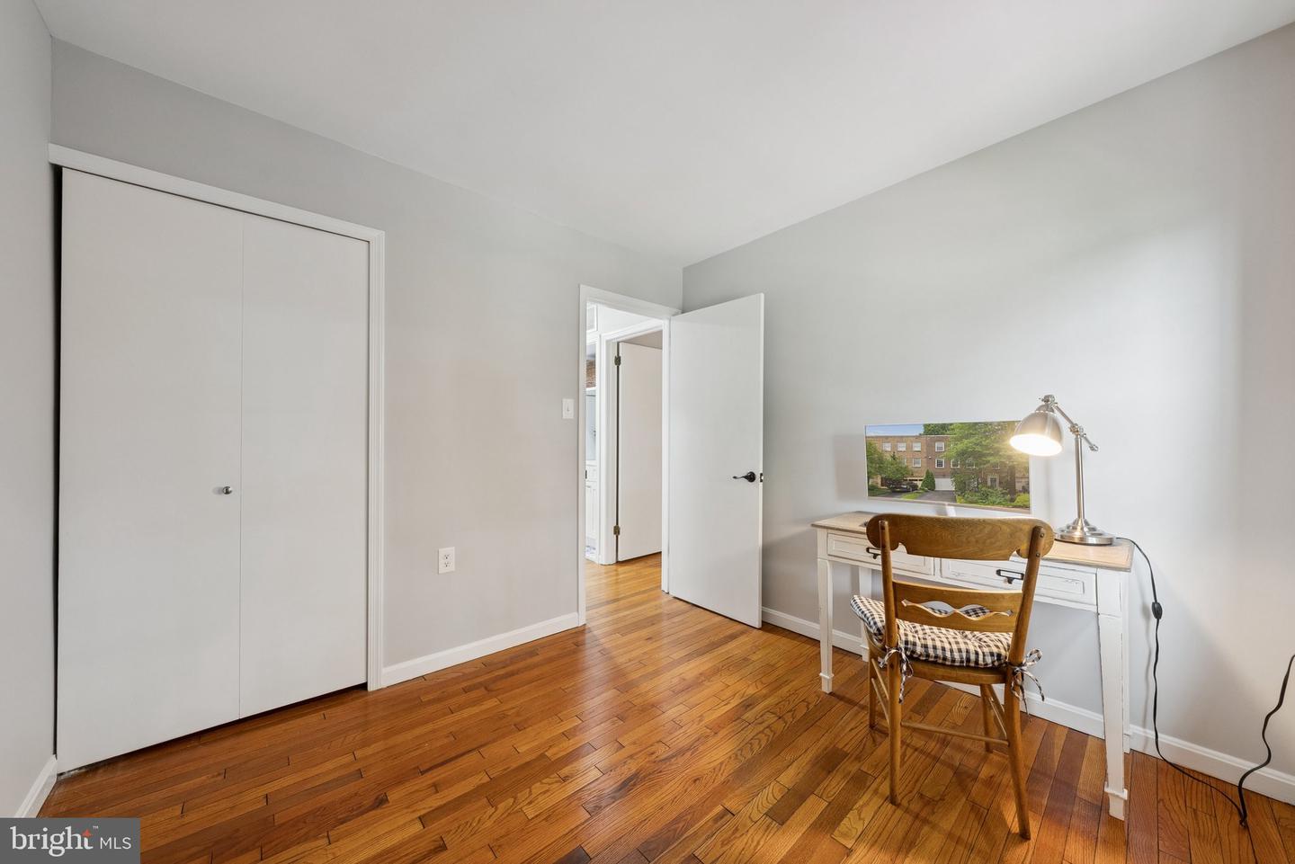 121 HARRISON ST NE, LEESBURG, Virginia 20176, 3 Bedrooms Bedrooms, ,3 BathroomsBathrooms,Residential,For sale,121 HARRISON ST NE,VALO2100010 MLS # VALO2100010