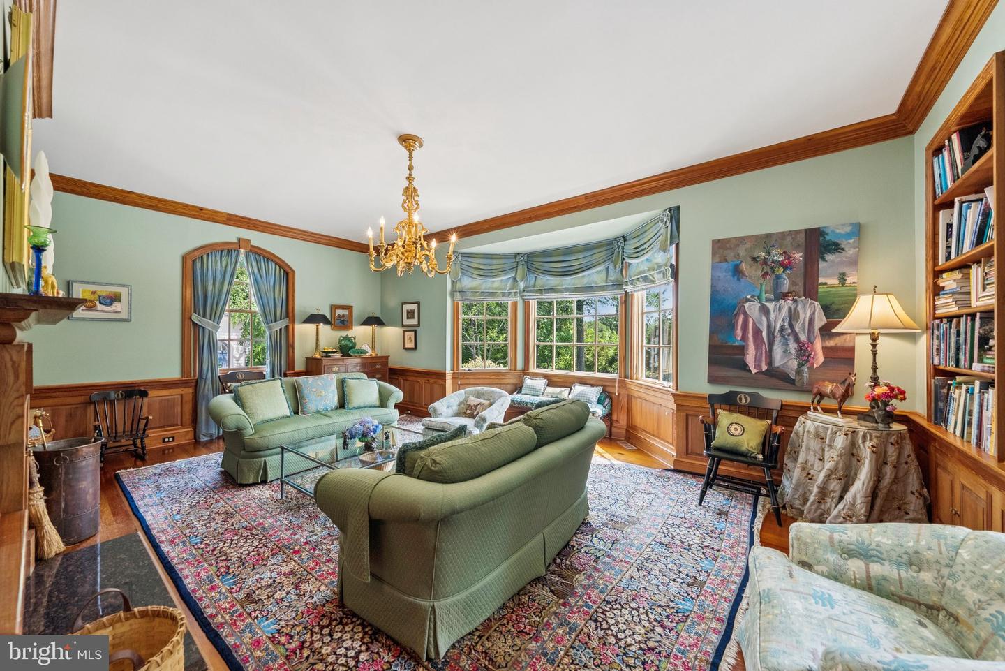 320 1/2 MANSION DR, ALEXANDRIA, Virginia 22302, 4 Bedrooms Bedrooms, ,6 BathroomsBathrooms,Residential,For sale,320 1/2 MANSION DR,VAAX2046736 MLS # VAAX2046736