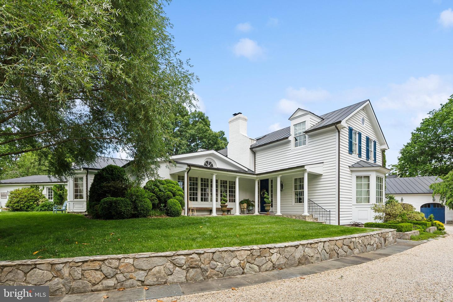 320 1/2 MANSION DR, ALEXANDRIA, Virginia 22302, 4 Bedrooms Bedrooms, ,6 BathroomsBathrooms,Residential,For sale,320 1/2 MANSION DR,VAAX2046736 MLS # VAAX2046736