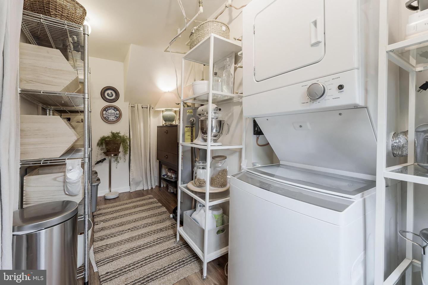 1605 WOODBINE ST, ALEXANDRIA, Virginia 22302, 3 Bedrooms Bedrooms, ,1 BathroomBathrooms,Residential,For sale,1605 WOODBINE ST,VAAX2046738 MLS # VAAX2046738
