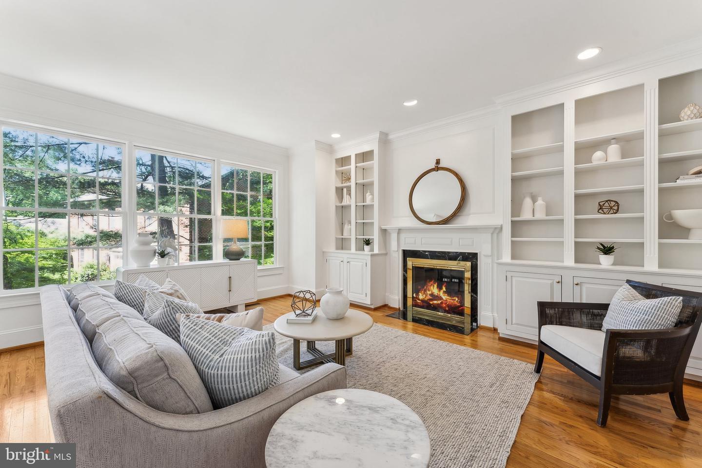 4819 KEMBLE PL NW, WASHINGTON, District Of Columbia 20007, 5 Bedrooms Bedrooms, ,4 BathroomsBathrooms,Residential,For sale,4819 KEMBLE PL NW,DCDC2206672 MLS # DCDC2206672