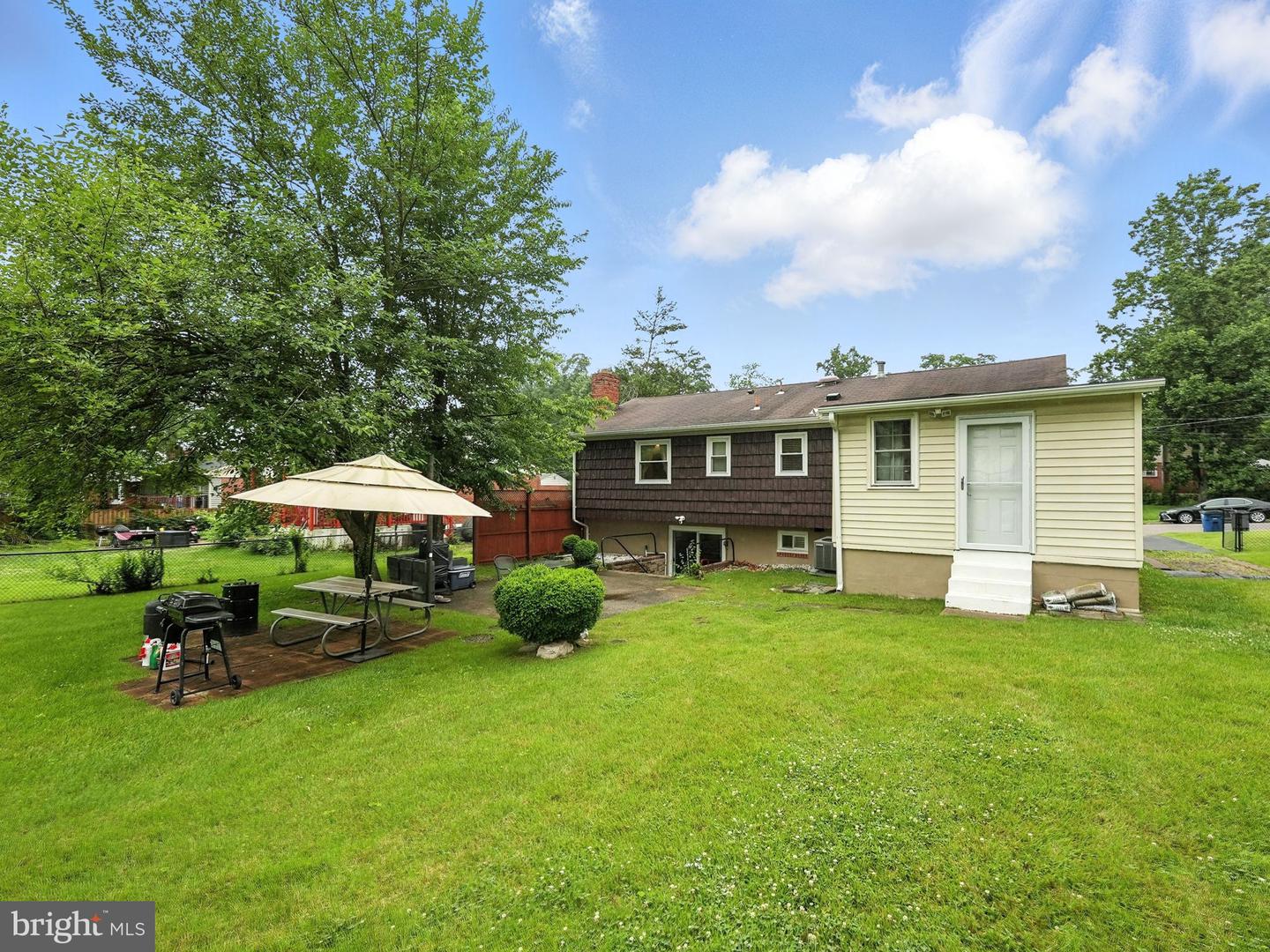 2205 CULPEPER DR, WOODBRIDGE, Virginia 22191, 4 Bedrooms Bedrooms, 8 Rooms Rooms,2 BathroomsBathrooms,Residential,For sale,2205 CULPEPER DR,VAPW2097538 MLS # VAPW2097538