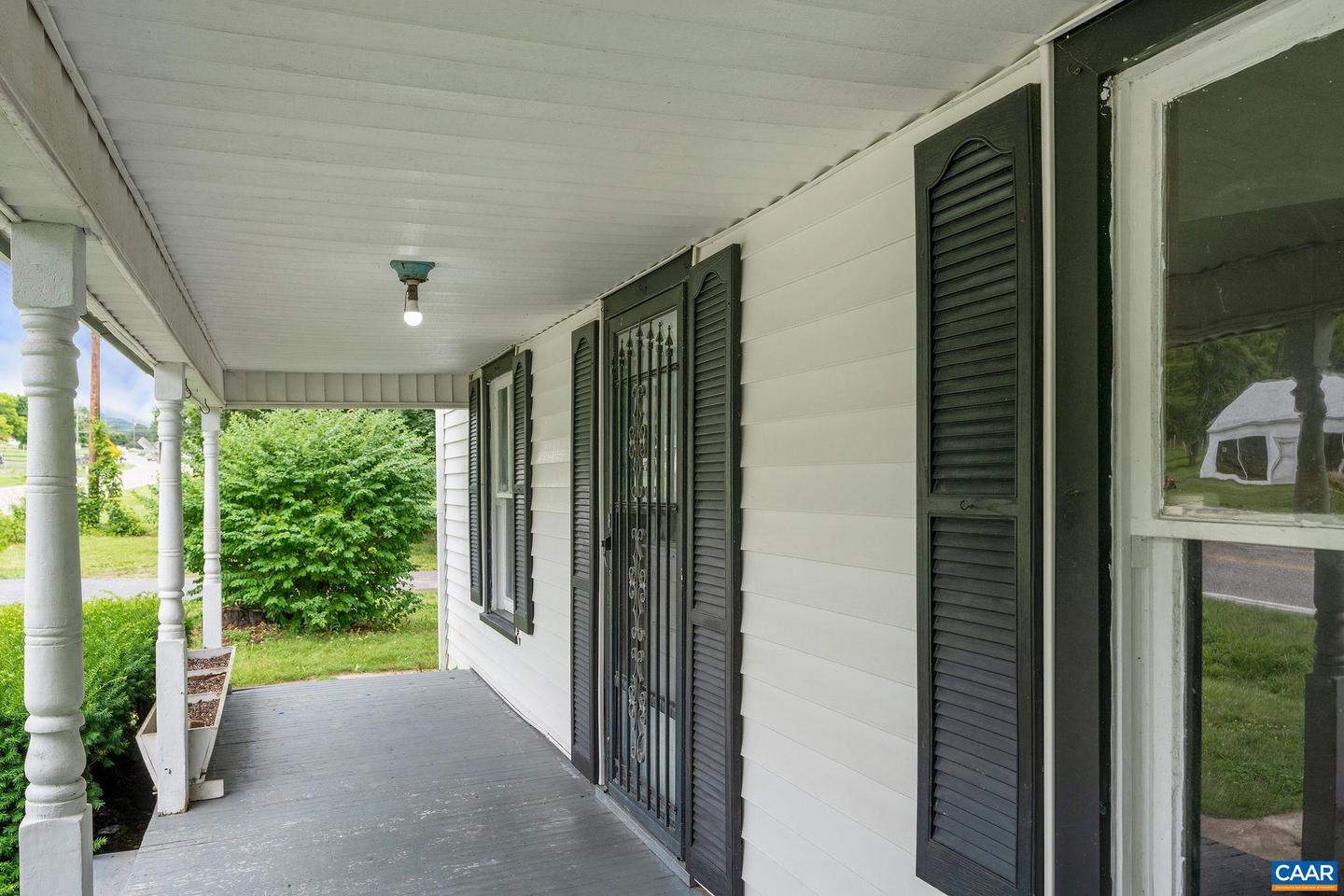 1795 NEW HOPE AND CRIMORA RD, CRIMORA, Virginia 24431, 4 Bedrooms Bedrooms, ,1 BathroomBathrooms,Residential,For sale,1795 NEW HOPE AND CRIMORA RD,665904 MLS # 665904