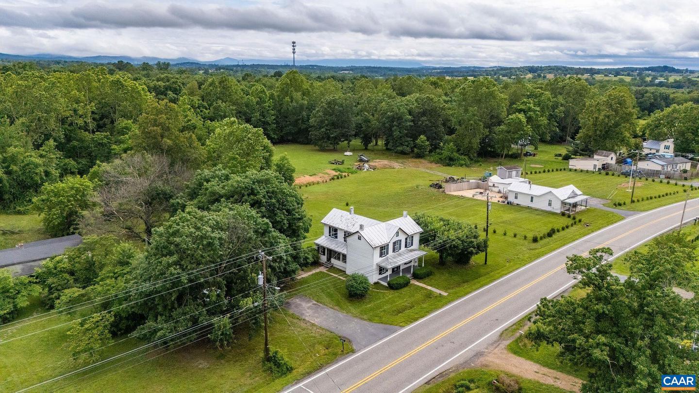 1795 NEW HOPE AND CRIMORA RD, CRIMORA, Virginia 24431, 4 Bedrooms Bedrooms, ,1 BathroomBathrooms,Residential,For sale,1795 NEW HOPE AND CRIMORA RD,665904 MLS # 665904