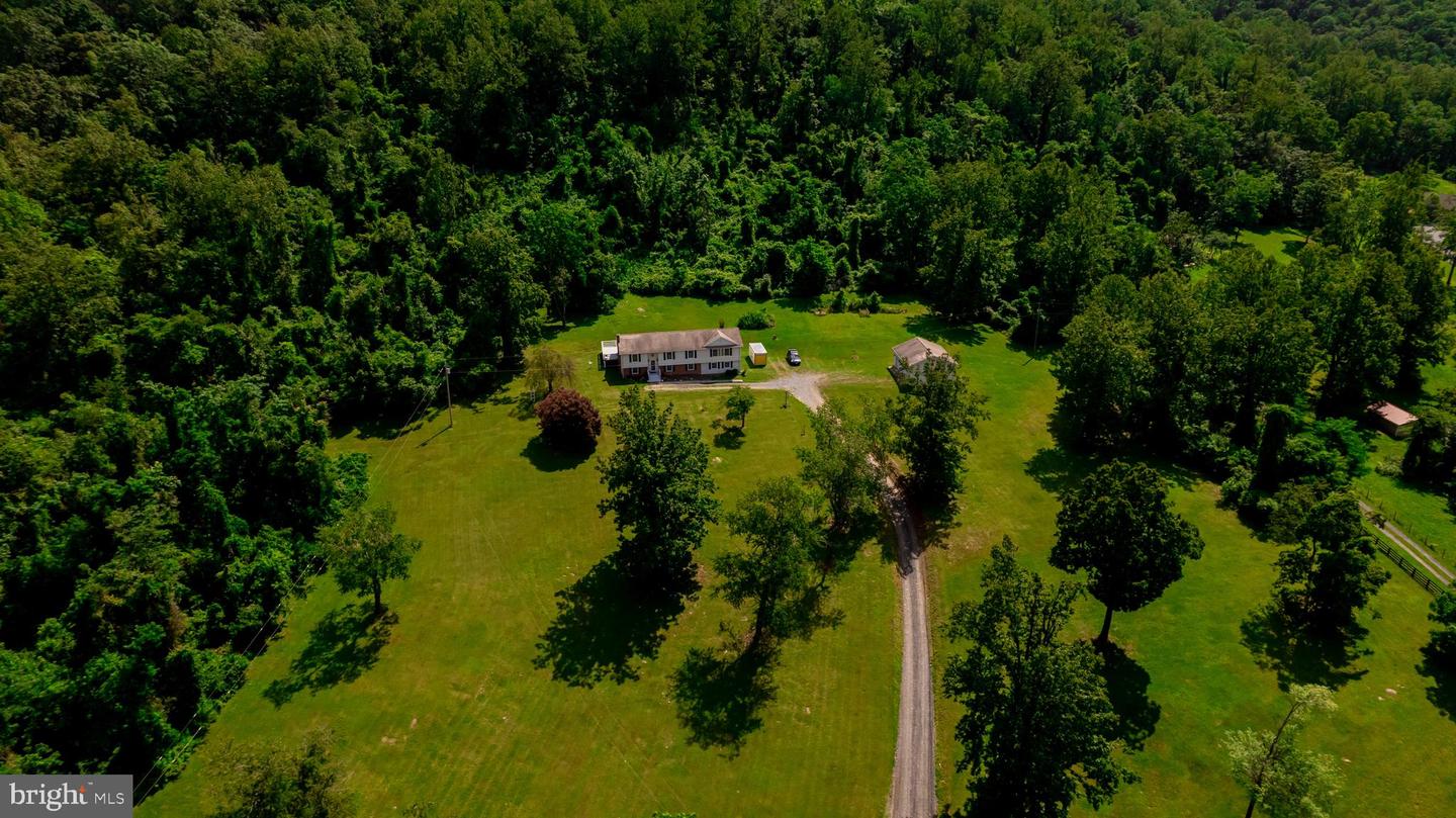 4179 FIERY RUN RD, LINDEN, Virginia 22642, 5 Bedrooms Bedrooms, ,2 BathroomsBathrooms,Residential,For sale,4179 FIERY RUN RD,VAFQ2017118 MLS # VAFQ2017118
