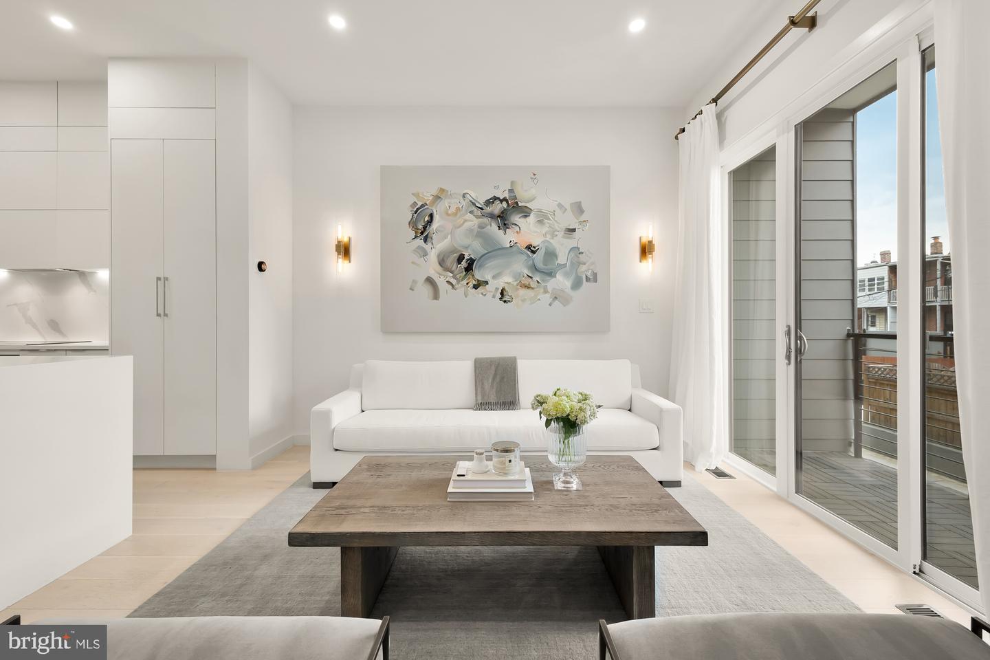 146 S ST NW #B, WASHINGTON, District Of Columbia 20001, 5 Bedrooms Bedrooms, ,3 BathroomsBathrooms,Residential,For sale,146 S ST NW #B,DCDC2206694 MLS # DCDC2206694