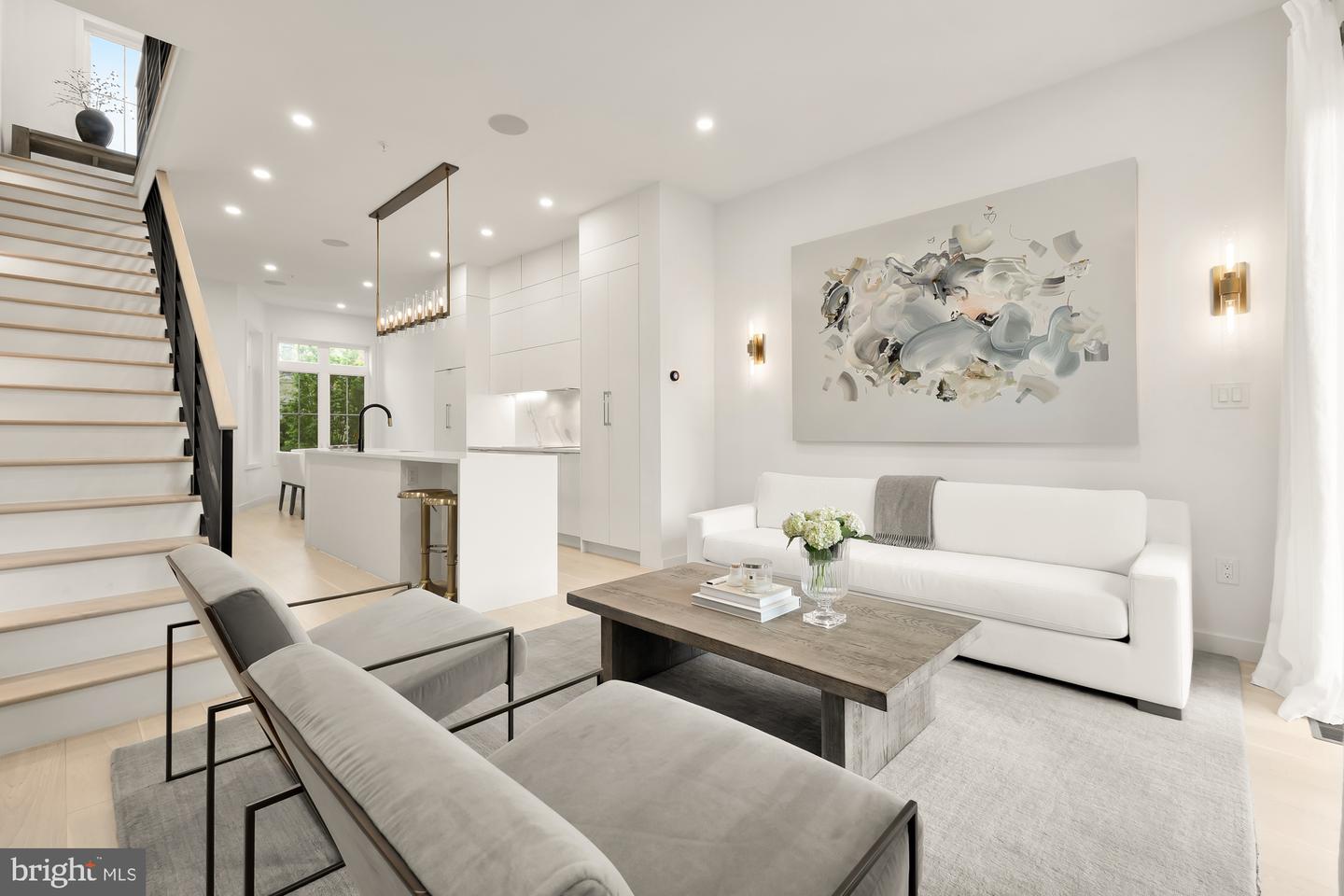 146 S ST NW #B, WASHINGTON, District Of Columbia 20001, 5 Bedrooms Bedrooms, ,3 BathroomsBathrooms,Residential,For sale,146 S ST NW #B,DCDC2206694 MLS # DCDC2206694