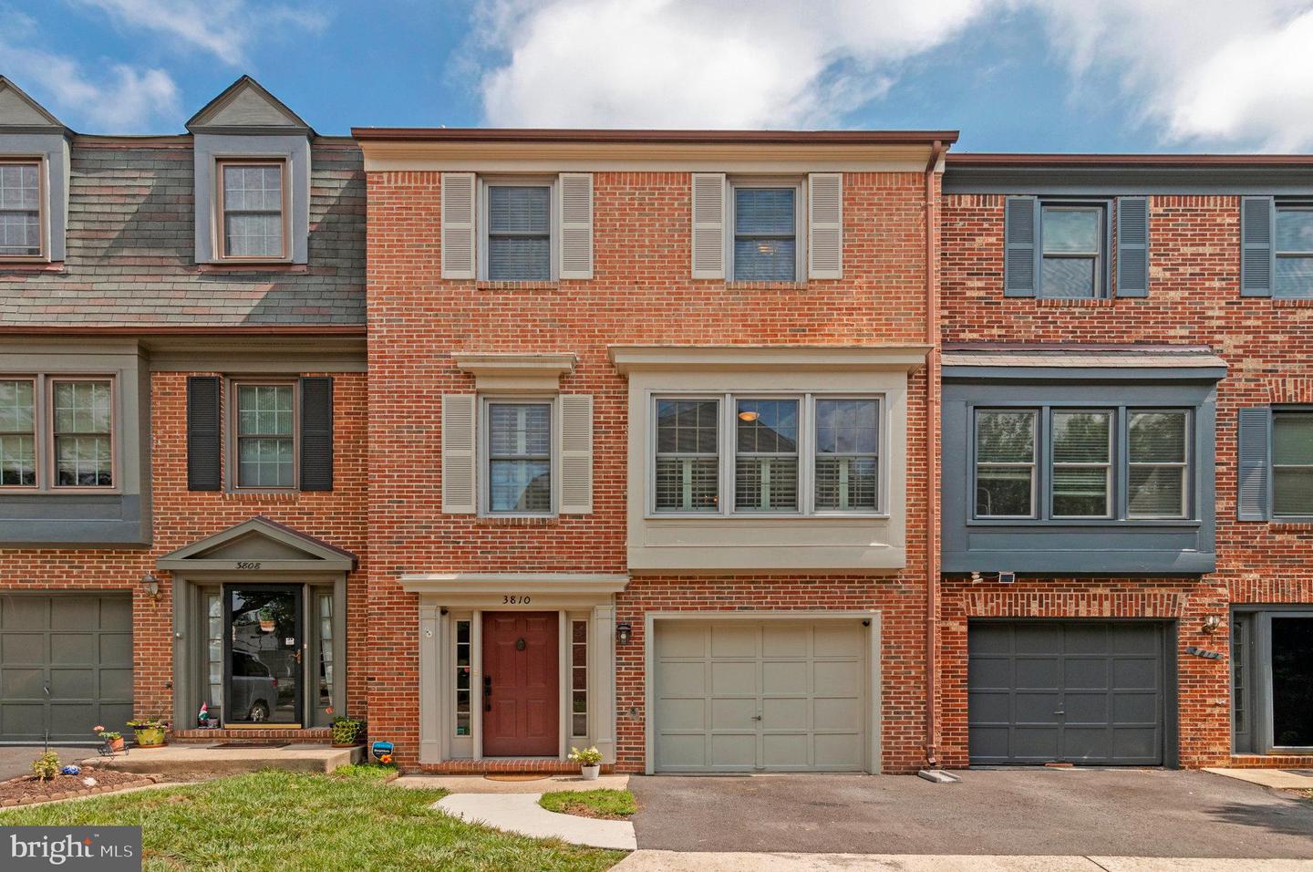 3810 USHER CT, ALEXANDRIA, Virginia 22304, 3 Bedrooms Bedrooms, ,2 BathroomsBathrooms,Residential,For sale,3810 USHER CT,VAAX2046758 MLS # VAAX2046758