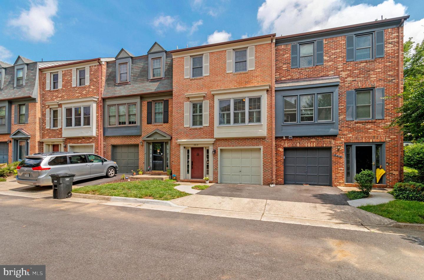 3810 USHER CT, ALEXANDRIA, Virginia 22304, 3 Bedrooms Bedrooms, ,2 BathroomsBathrooms,Residential,For sale,3810 USHER CT,VAAX2046758 MLS # VAAX2046758