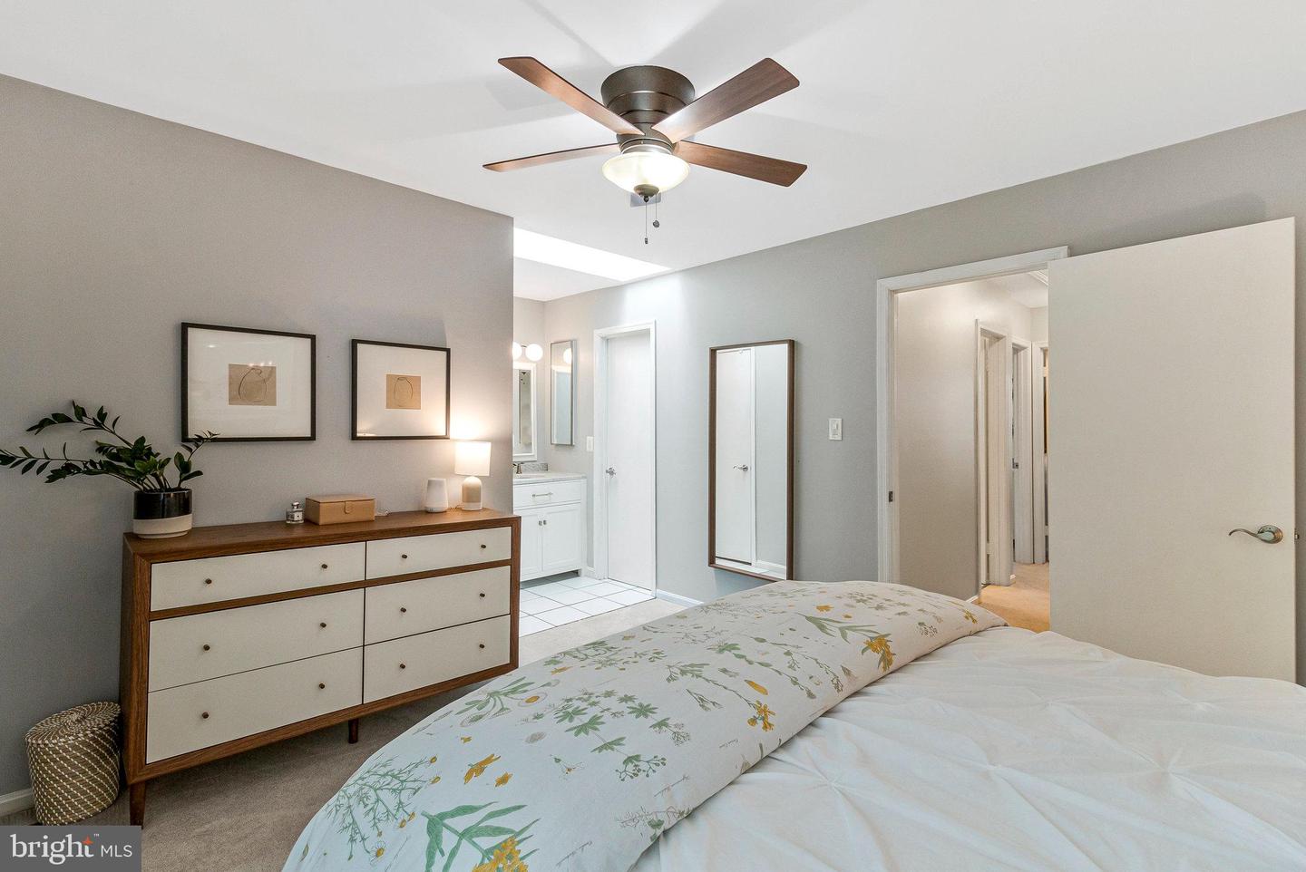 3810 USHER CT, ALEXANDRIA, Virginia 22304, 3 Bedrooms Bedrooms, ,2 BathroomsBathrooms,Residential,For sale,3810 USHER CT,VAAX2046758 MLS # VAAX2046758