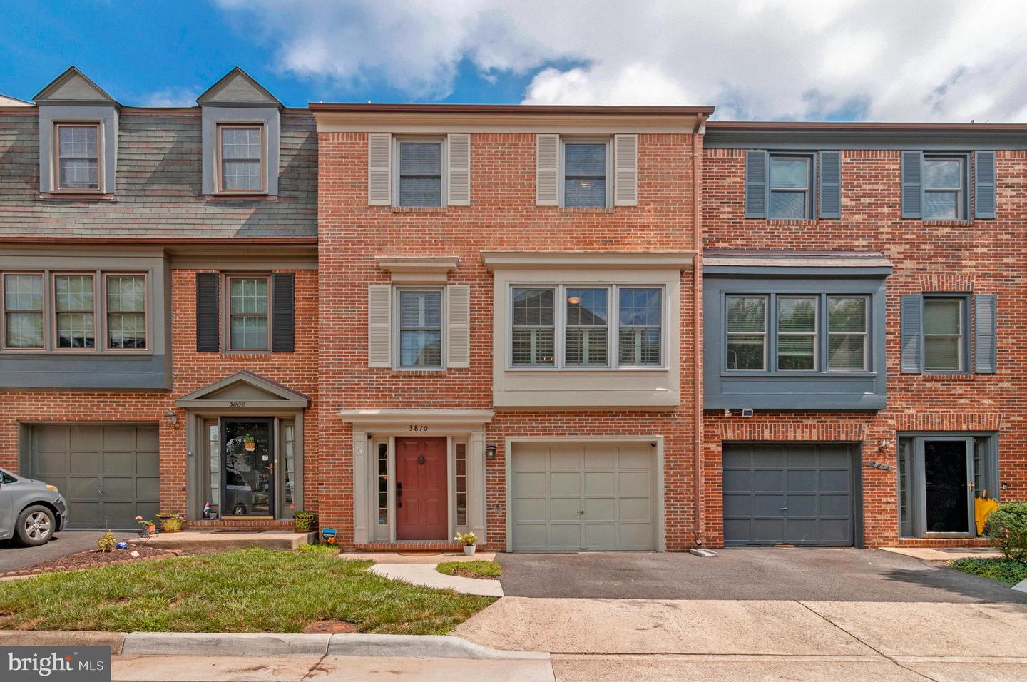 3810 USHER CT, ALEXANDRIA, Virginia 22304, 3 Bedrooms Bedrooms, ,2 BathroomsBathrooms,Residential,For sale,3810 USHER CT,VAAX2046758 MLS # VAAX2046758