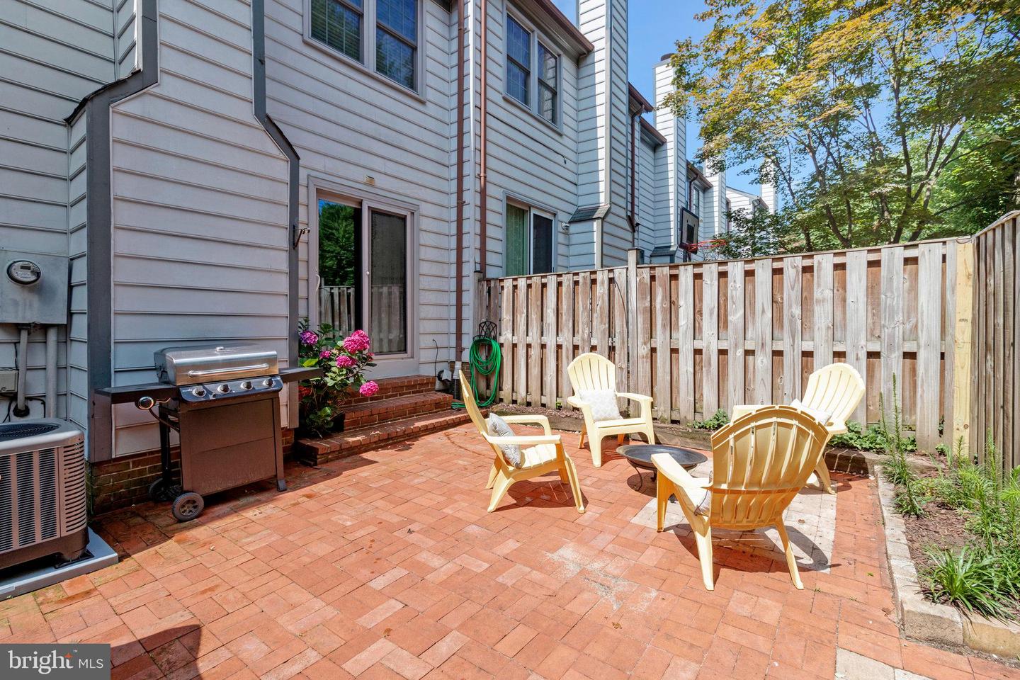 3810 USHER CT, ALEXANDRIA, Virginia 22304, 3 Bedrooms Bedrooms, ,2 BathroomsBathrooms,Residential,For sale,3810 USHER CT,VAAX2046758 MLS # VAAX2046758