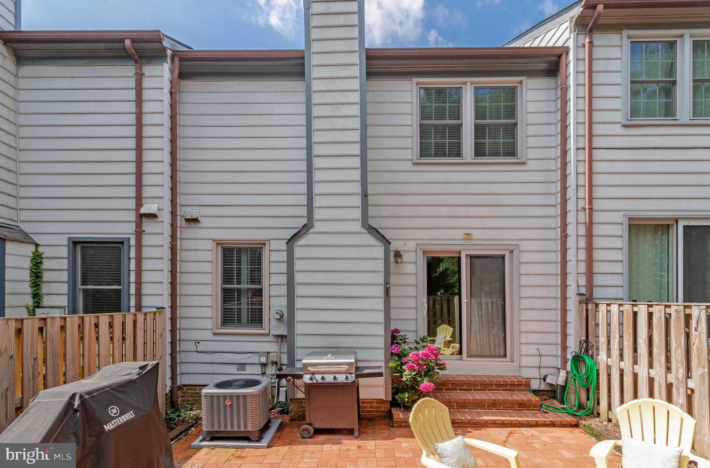 3810 USHER CT, ALEXANDRIA, Virginia 22304, 3 Bedrooms Bedrooms, ,2 BathroomsBathrooms,Residential,For sale,3810 USHER CT,VAAX2046758 MLS # VAAX2046758