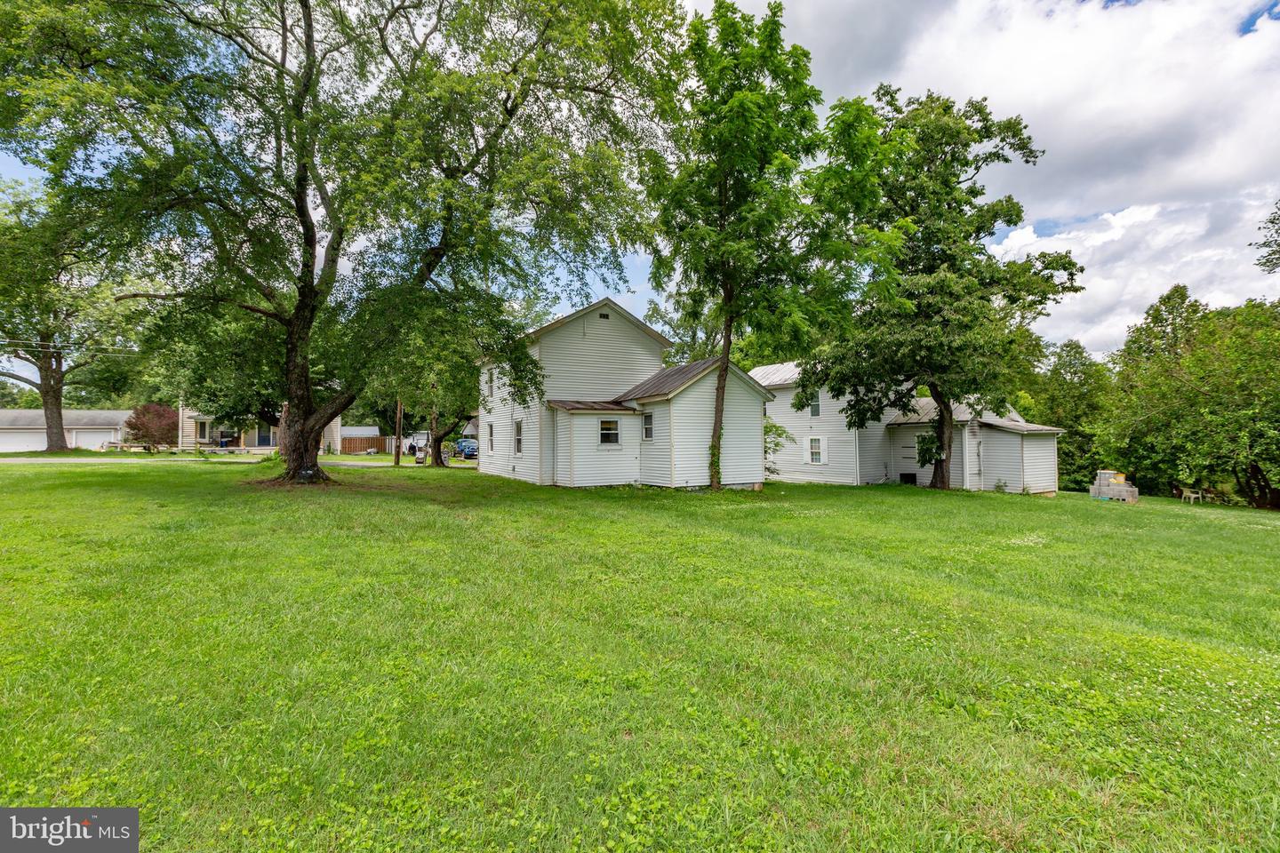 308 VIRGINIA AVE, MINERAL, Virginia 23117, 3 Bedrooms Bedrooms, 8 Rooms Rooms,2 BathroomsBathrooms,Residential,For sale,308 VIRGINIA AVE,VALA2008094 MLS # VALA2008094
