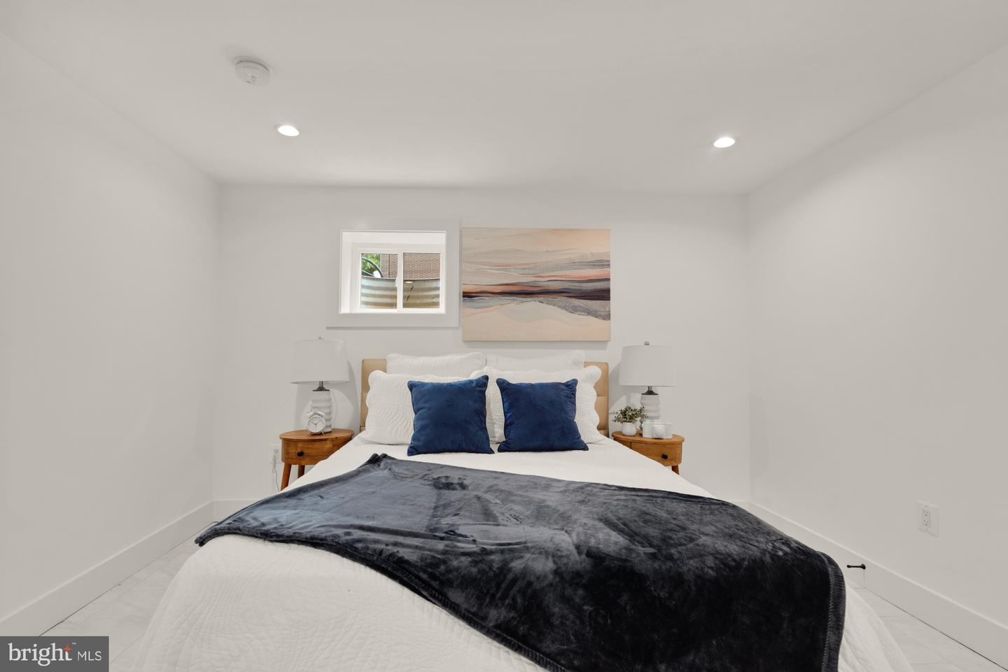 2035 NORTH CAPITOL ST NE, WASHINGTON, District Of Columbia 20002, 4 Bedrooms Bedrooms, ,3 BathroomsBathrooms,Residential,For sale,2035 NORTH CAPITOL ST NE,DCDC2206746 MLS # DCDC2206746