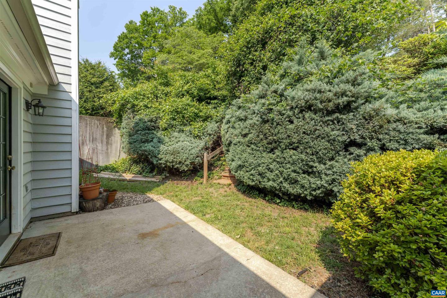 1470 WILLOW LAKE DR, CHARLOTTESVILLE, Virginia 22902, 3 Bedrooms Bedrooms, ,2 BathroomsBathrooms,Residential,For sale,1470 WILLOW LAKE DR,665940 MLS # 665940