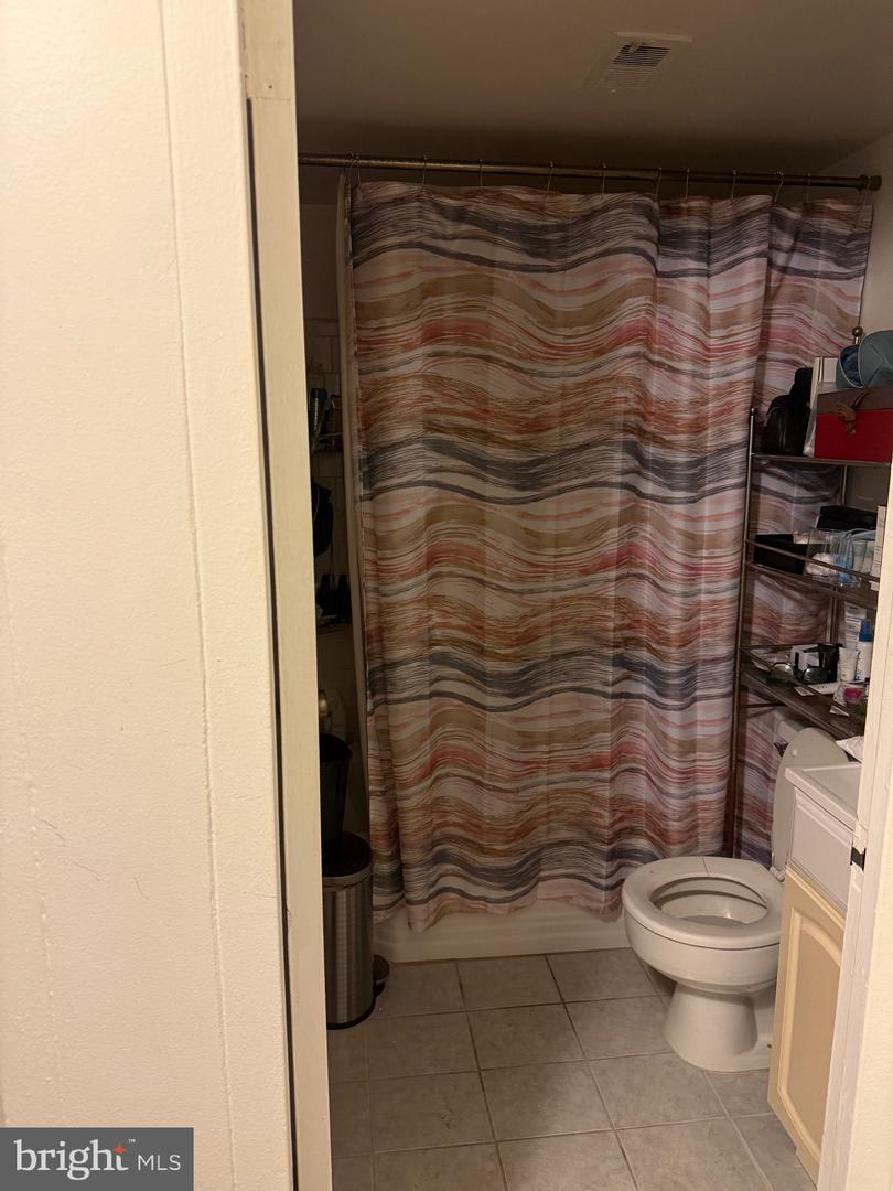 431 N ARMISTEAD ST N #406, ALEXANDRIA, Virginia 22312, 1 Bedroom Bedrooms, ,1 BathroomBathrooms,Residential,For sale,431 N ARMISTEAD ST N #406,VAAX2046780 MLS # VAAX2046780