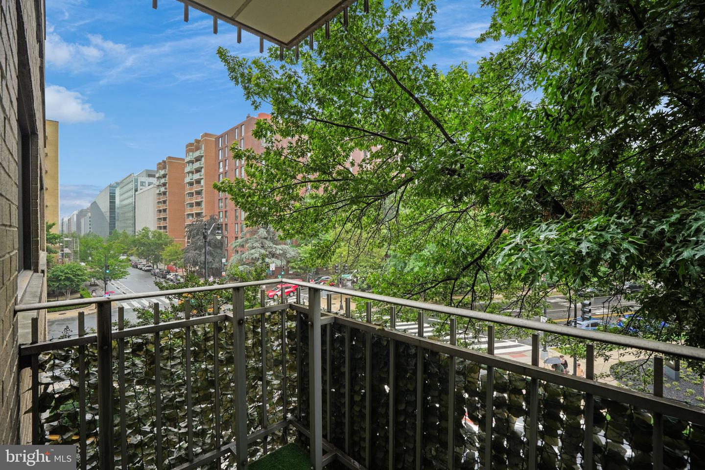 2201 L ST NW #308, WASHINGTON, District Of Columbia 20037, 1 Bedroom Bedrooms, ,1 BathroomBathrooms,Residential,For sale,2201 L ST NW #308,DCDC2206802 MLS # DCDC2206802