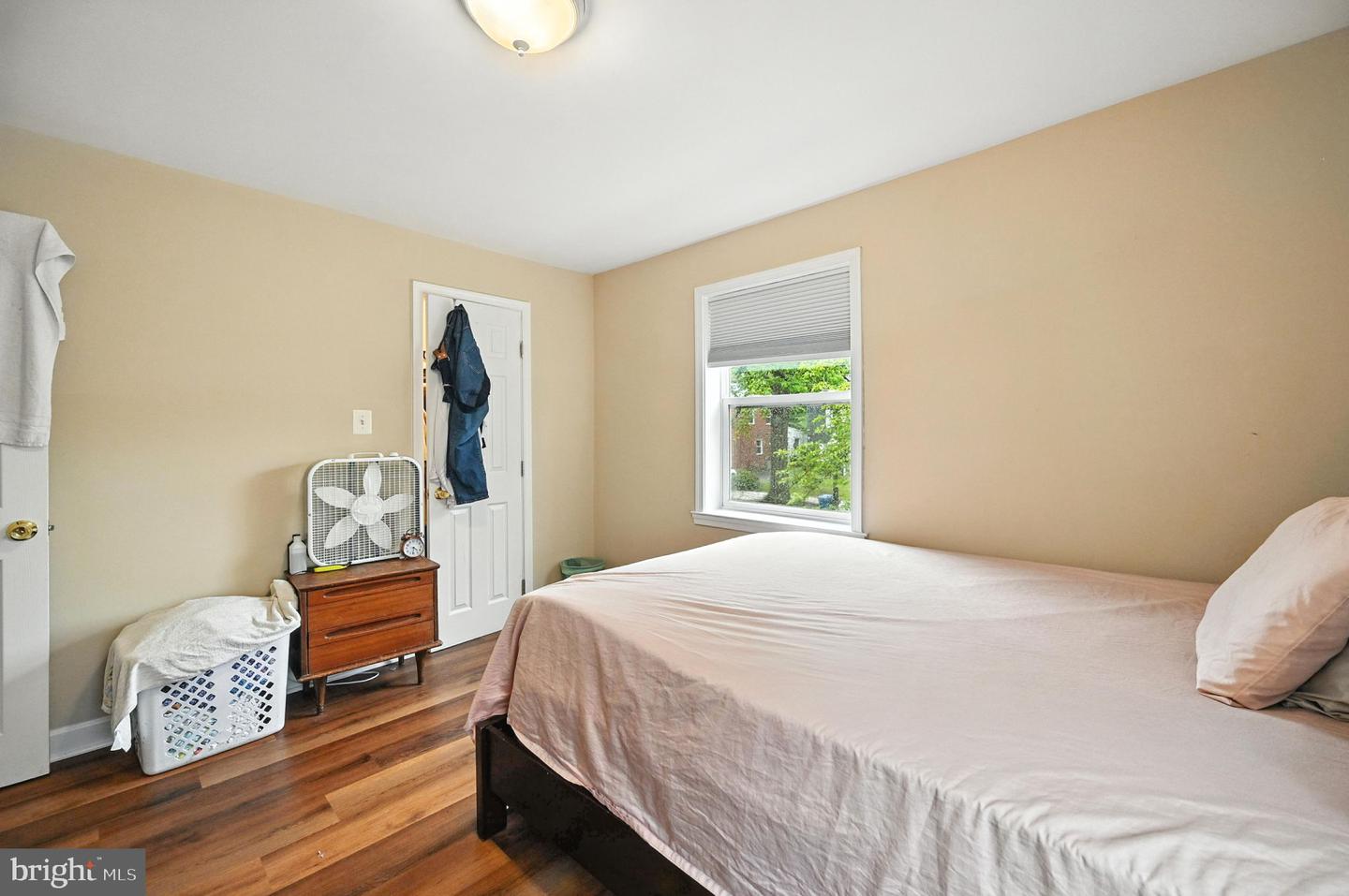 851 S IVY ST, ARLINGTON, Virginia 22204, 2 Bedrooms Bedrooms, ,2 BathroomsBathrooms,Residential,For sale,851 S IVY ST,VAAR2059588 MLS # VAAR2059588