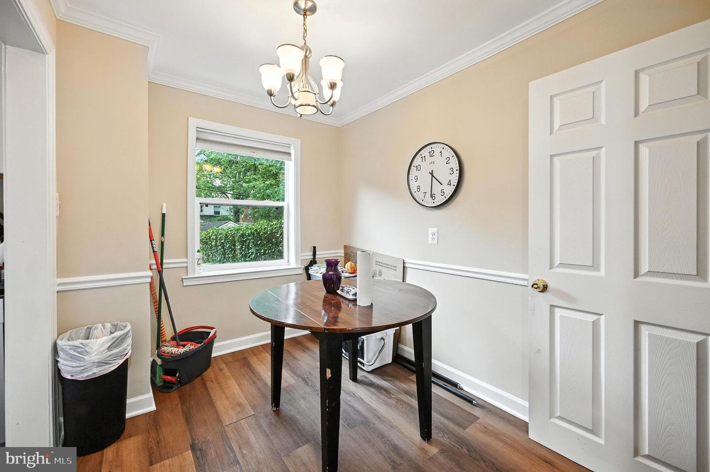 851 S IVY ST, ARLINGTON, Virginia 22204, 2 Bedrooms Bedrooms, ,2 BathroomsBathrooms,Residential,For sale,851 S IVY ST,VAAR2059588 MLS # VAAR2059588
