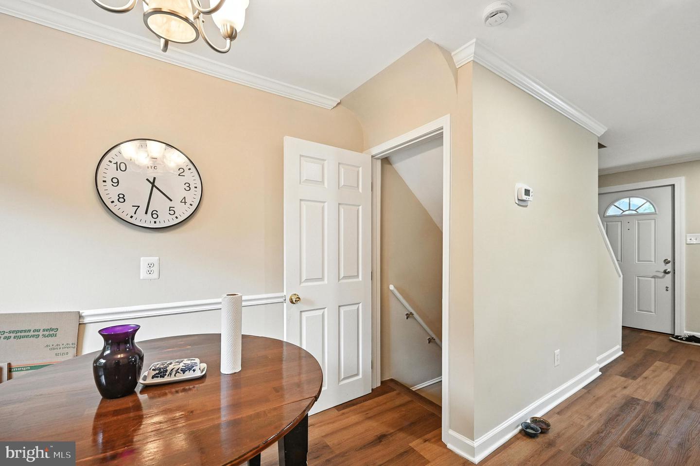 851 S IVY ST, ARLINGTON, Virginia 22204, 2 Bedrooms Bedrooms, ,2 BathroomsBathrooms,Residential,For sale,851 S IVY ST,VAAR2059588 MLS # VAAR2059588