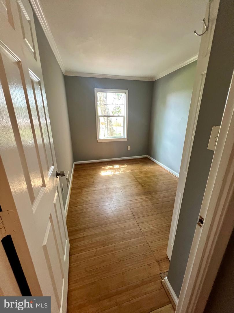 9837 BUCKNER RD, MANASSAS, Virginia 20110, 3 Bedrooms Bedrooms, ,1 BathroomBathrooms,Residential,For sale,9837 BUCKNER RD,VAMN2008548 MLS # VAMN2008548