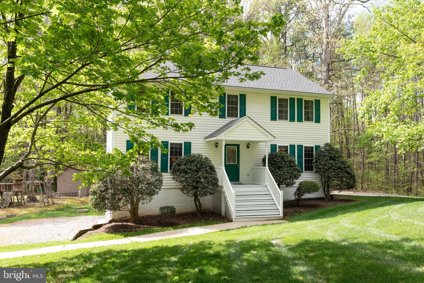 10441 MELISSA MILL RD, NORTH CHESTERFIELD, Virginia 23224, 4 Bedrooms Bedrooms, ,2 BathroomsBathrooms,Residential,For sale,10441 MELISSA MILL RD,VACF2001204 MLS # VACF2001204