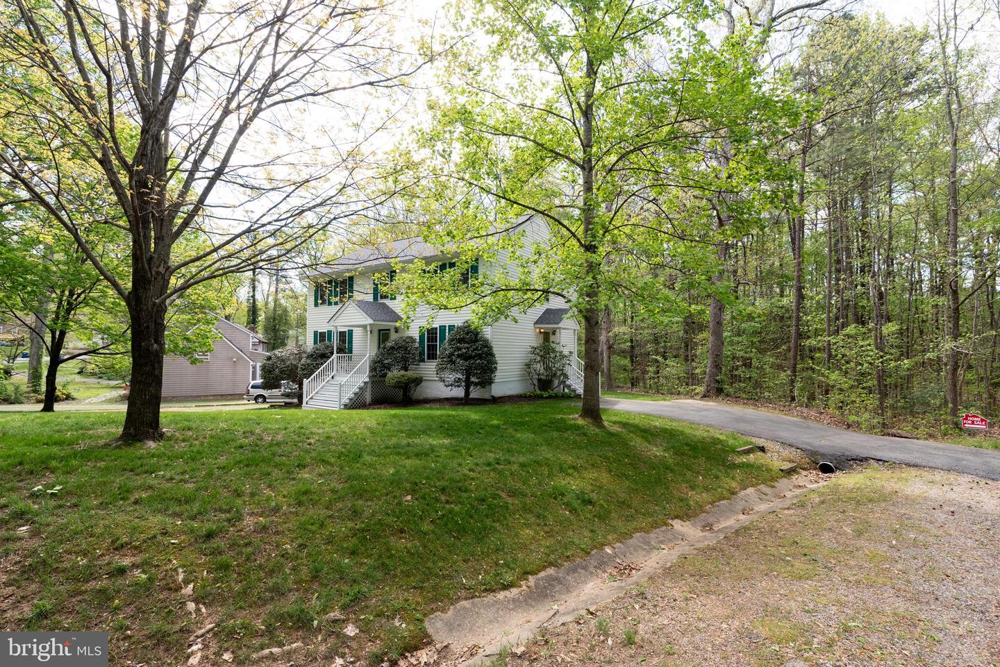 10441 MELISSA MILL RD, NORTH CHESTERFIELD, Virginia 23224, 4 Bedrooms Bedrooms, ,2 BathroomsBathrooms,Residential,For sale,10441 MELISSA MILL RD,VACF2001204 MLS # VACF2001204