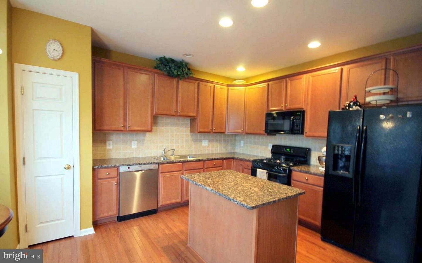 43154 BALTUSROL TER, ASHBURN, Virginia 20147, 3 Bedrooms Bedrooms, ,2 BathroomsBathrooms,Residential,For sale,43154 BALTUSROL TER,VALO2100160 MLS # VALO2100160