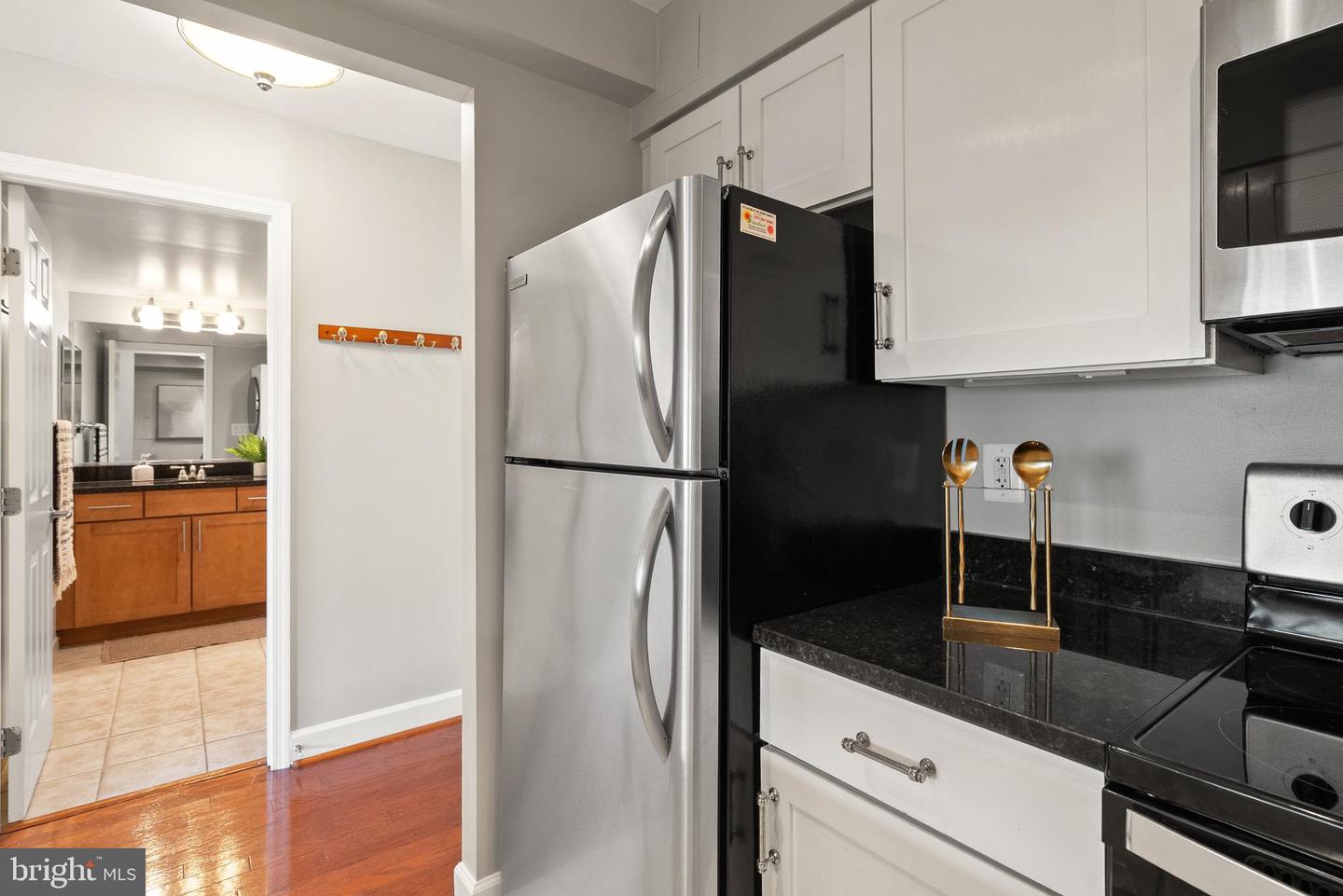 3401 38TH ST NW #411, WASHINGTON, District Of Columbia 20016, 1 Bedroom Bedrooms, ,1 BathroomBathrooms,Residential,For sale,3401 38TH ST NW #411,DCDC2206846 MLS # DCDC2206846