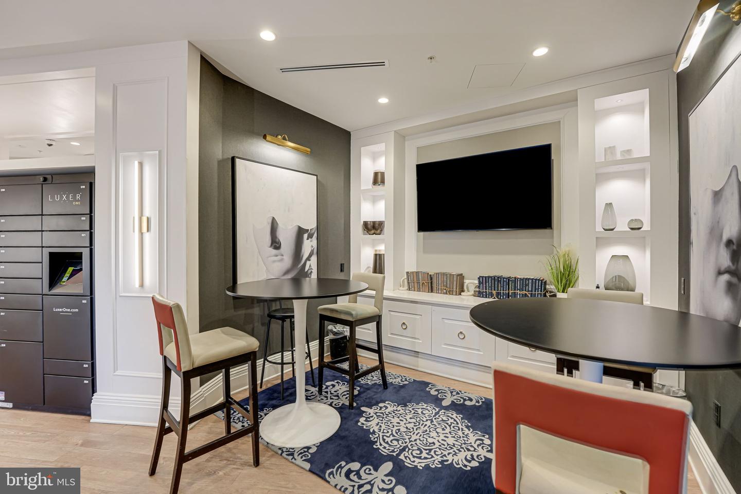 3401 38TH ST NW #411, WASHINGTON, District Of Columbia 20016, 1 Bedroom Bedrooms, ,1 BathroomBathrooms,Residential,For sale,3401 38TH ST NW #411,DCDC2206846 MLS # DCDC2206846