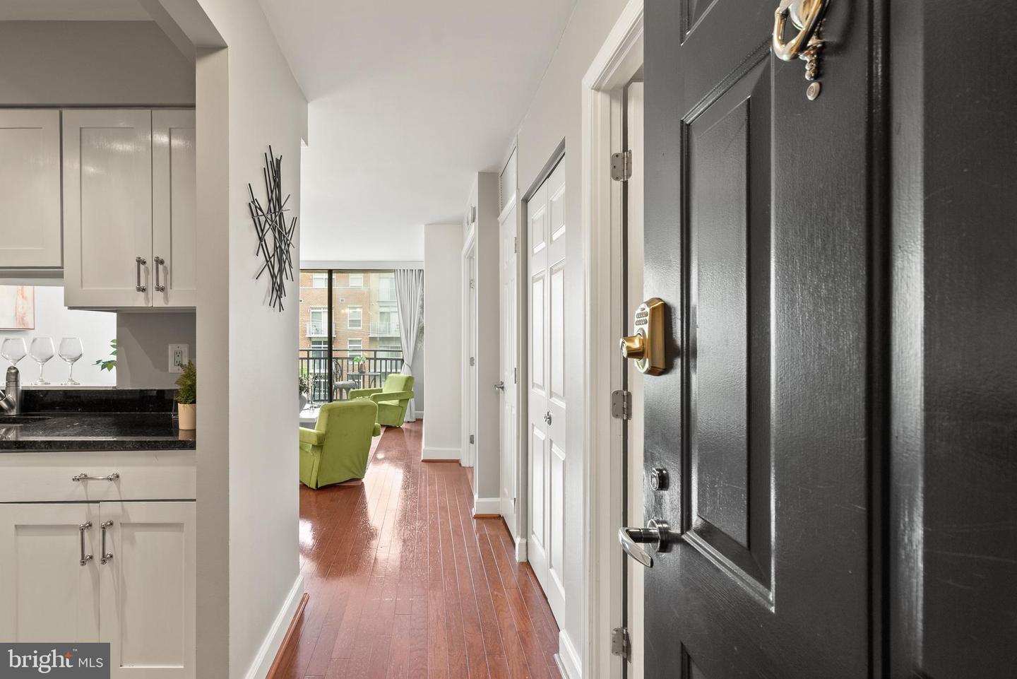 3401 38TH ST NW #411, WASHINGTON, District Of Columbia 20016, 1 Bedroom Bedrooms, ,1 BathroomBathrooms,Residential,For sale,3401 38TH ST NW #411,DCDC2206846 MLS # DCDC2206846