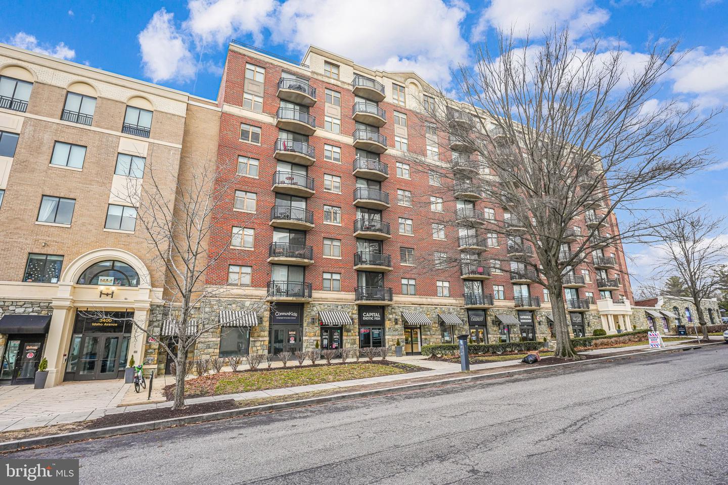 3401 38TH ST NW #411, WASHINGTON, District Of Columbia 20016, 1 Bedroom Bedrooms, ,1 BathroomBathrooms,Residential,For sale,3401 38TH ST NW #411,DCDC2206846 MLS # DCDC2206846