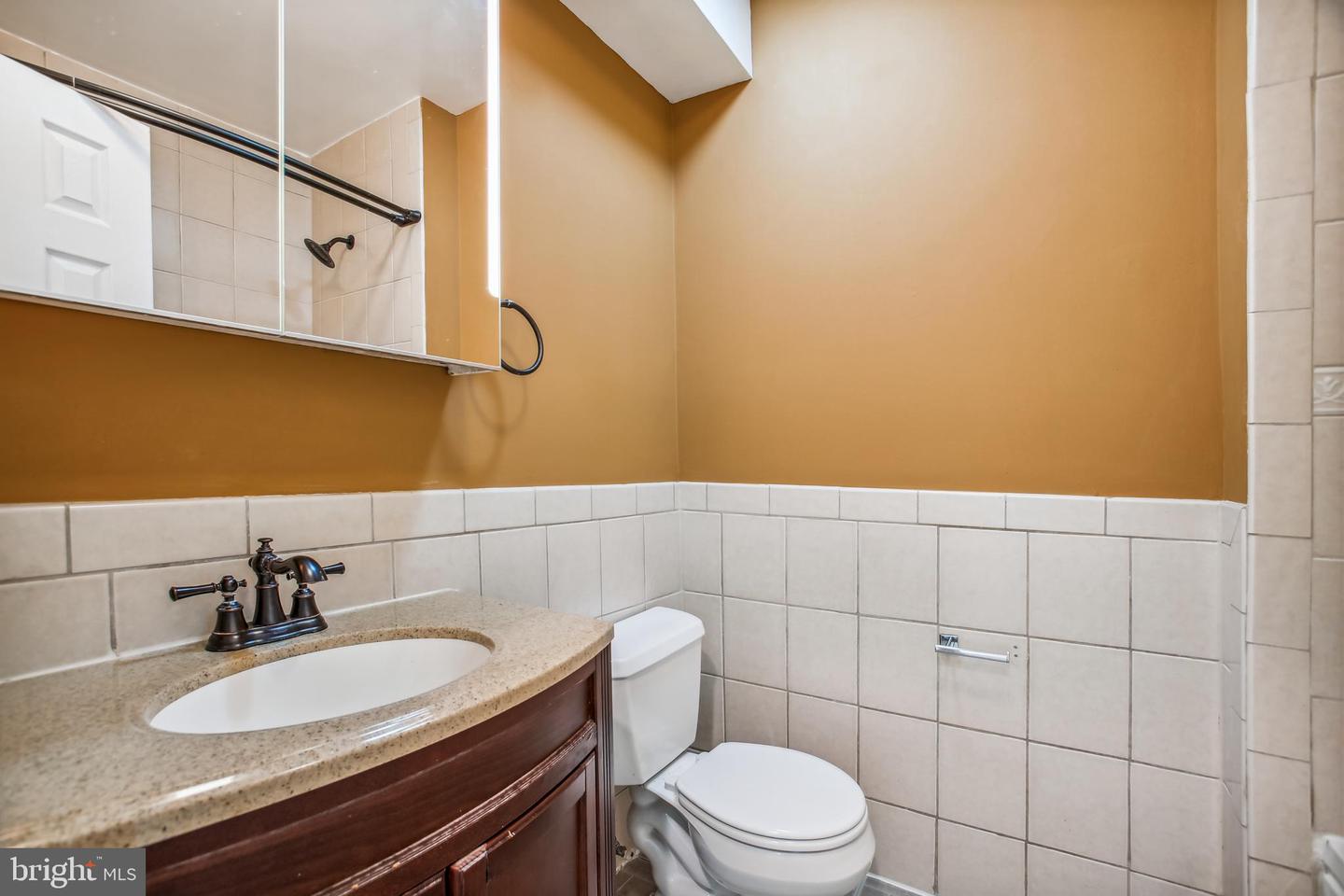 1246 QUEEN ST NE #3, WASHINGTON, District Of Columbia 20002, 1 Bedroom Bedrooms, ,1 BathroomBathrooms,Residential,For sale,1246 QUEEN ST NE #3,DCDC2206870 MLS # DCDC2206870