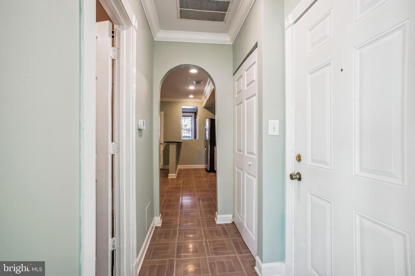 1246 QUEEN ST NE #3, WASHINGTON, District Of Columbia 20002, 1 Bedroom Bedrooms, ,1 BathroomBathrooms,Residential,For sale,1246 QUEEN ST NE #3,DCDC2206870 MLS # DCDC2206870