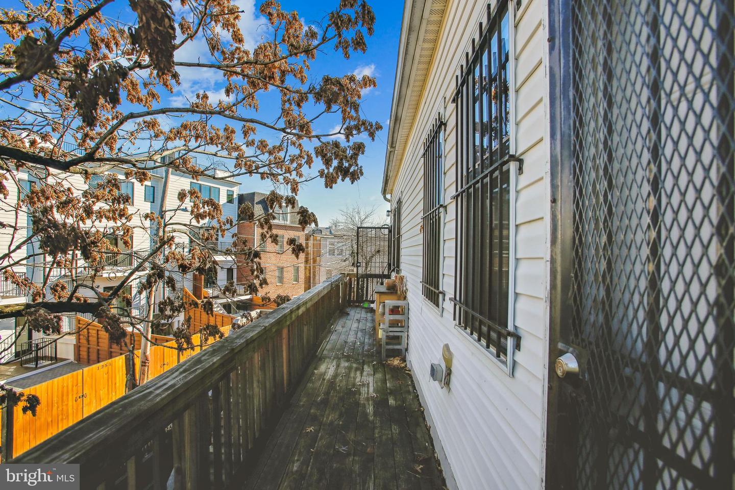 1246 QUEEN ST NE #3, WASHINGTON, District Of Columbia 20002, 1 Bedroom Bedrooms, ,1 BathroomBathrooms,Residential,For sale,1246 QUEEN ST NE #3,DCDC2206870 MLS # DCDC2206870