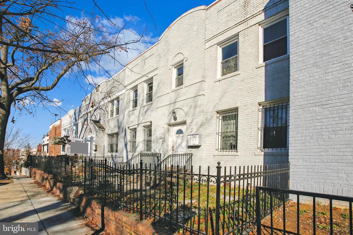 1246 QUEEN ST NE #3, WASHINGTON, District Of Columbia 20002, 1 Bedroom Bedrooms, ,1 BathroomBathrooms,Residential,For sale,1246 QUEEN ST NE #3,DCDC2206870 MLS # DCDC2206870