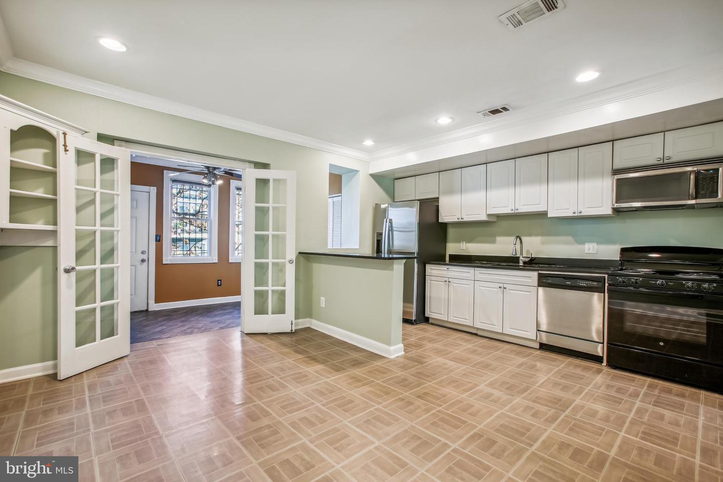 1246 QUEEN ST NE #3, WASHINGTON, District Of Columbia 20002, 1 Bedroom Bedrooms, ,1 BathroomBathrooms,Residential,For sale,1246 QUEEN ST NE #3,DCDC2206870 MLS # DCDC2206870