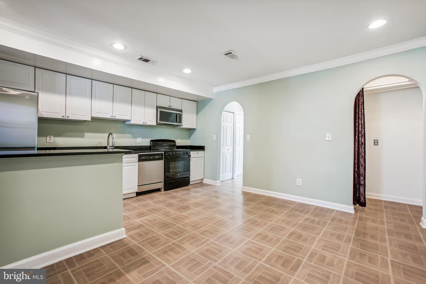 1246 QUEEN ST NE #3, WASHINGTON, District Of Columbia 20002, 1 Bedroom Bedrooms, ,1 BathroomBathrooms,Residential,For sale,1246 QUEEN ST NE #3,DCDC2206870 MLS # DCDC2206870