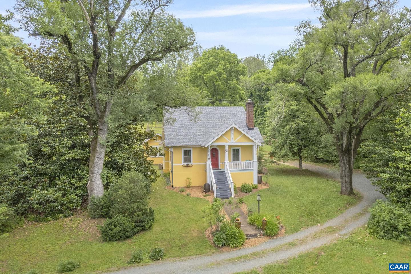 2523 STONY POINT RD, CHARLOTTESVILLE, Virginia 22911, 3 Bedrooms Bedrooms, ,2 BathroomsBathrooms,Residential,For sale,2523 STONY POINT RD,665955 MLS # 665955