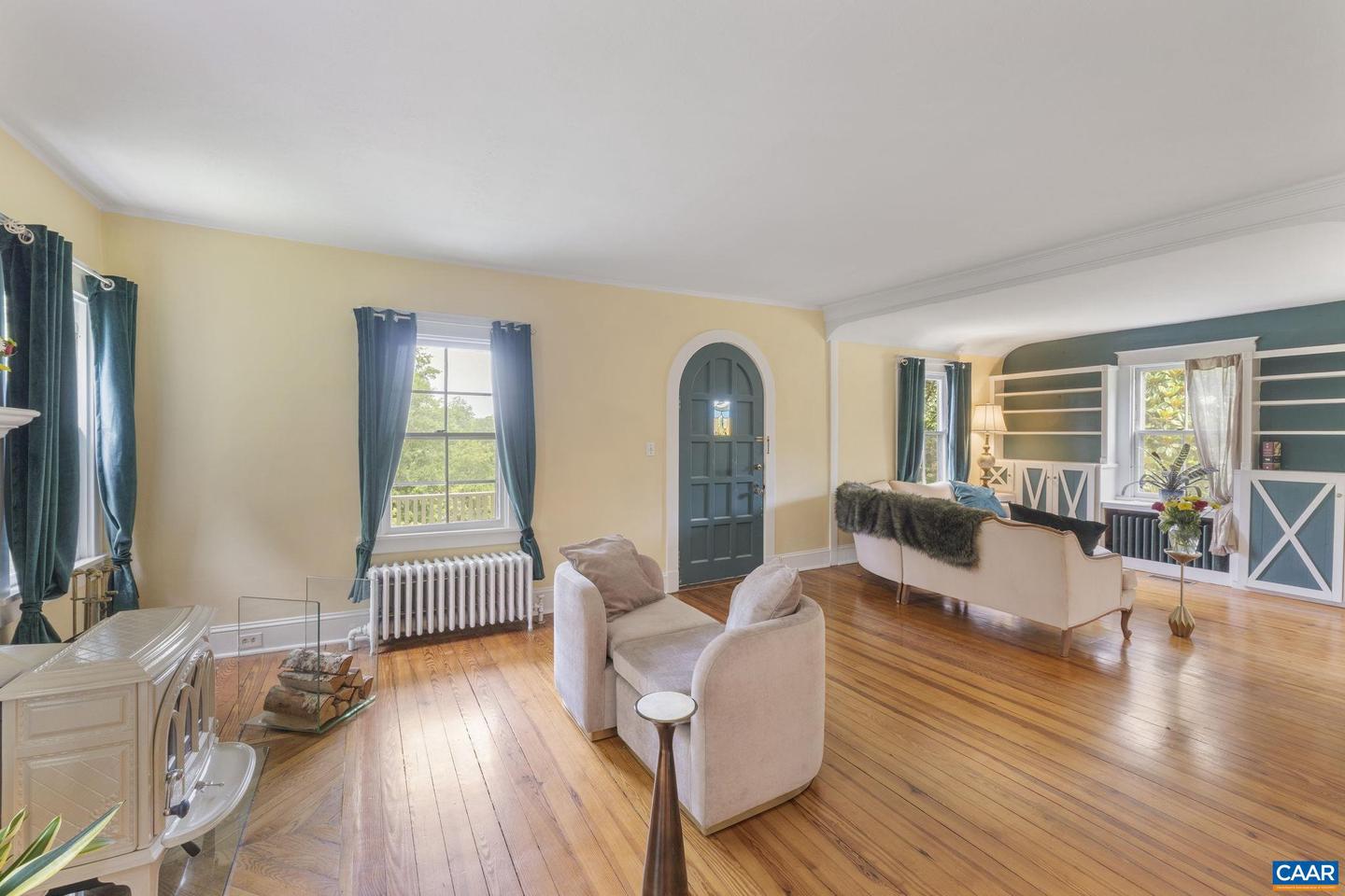 2523 STONY POINT RD, CHARLOTTESVILLE, Virginia 22911, 3 Bedrooms Bedrooms, ,2 BathroomsBathrooms,Residential,For sale,2523 STONY POINT RD,665955 MLS # 665955