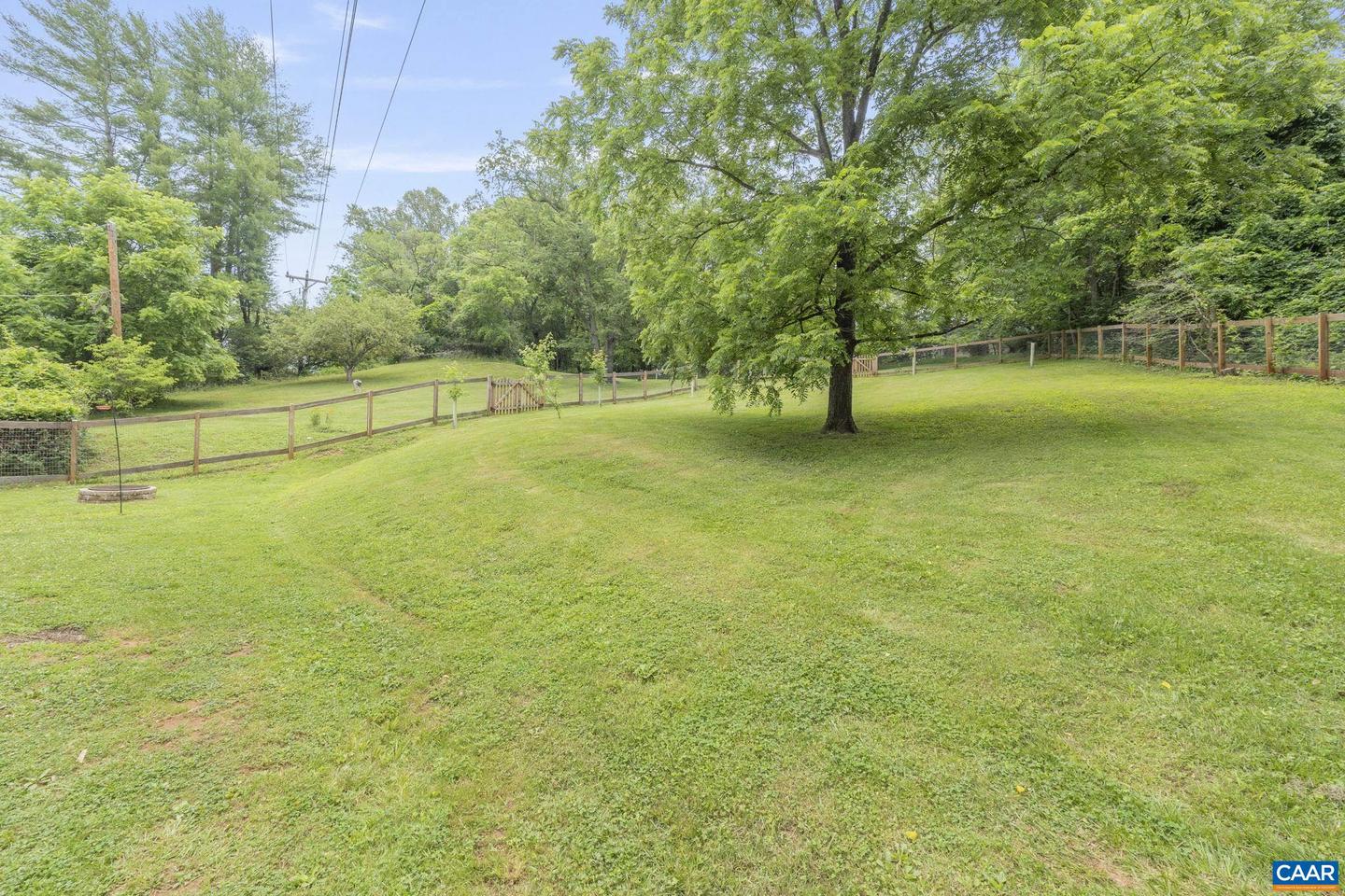 2523 STONY POINT RD, CHARLOTTESVILLE, Virginia 22911, 3 Bedrooms Bedrooms, ,2 BathroomsBathrooms,Residential,For sale,2523 STONY POINT RD,665955 MLS # 665955