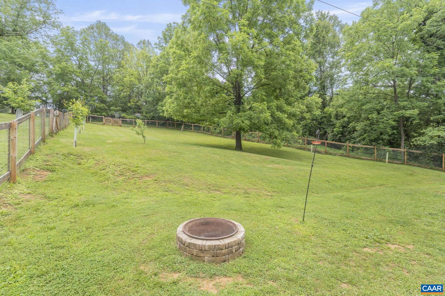 2523 STONY POINT RD, CHARLOTTESVILLE, Virginia 22911, 3 Bedrooms Bedrooms, ,2 BathroomsBathrooms,Residential,For sale,2523 STONY POINT RD,665955 MLS # 665955