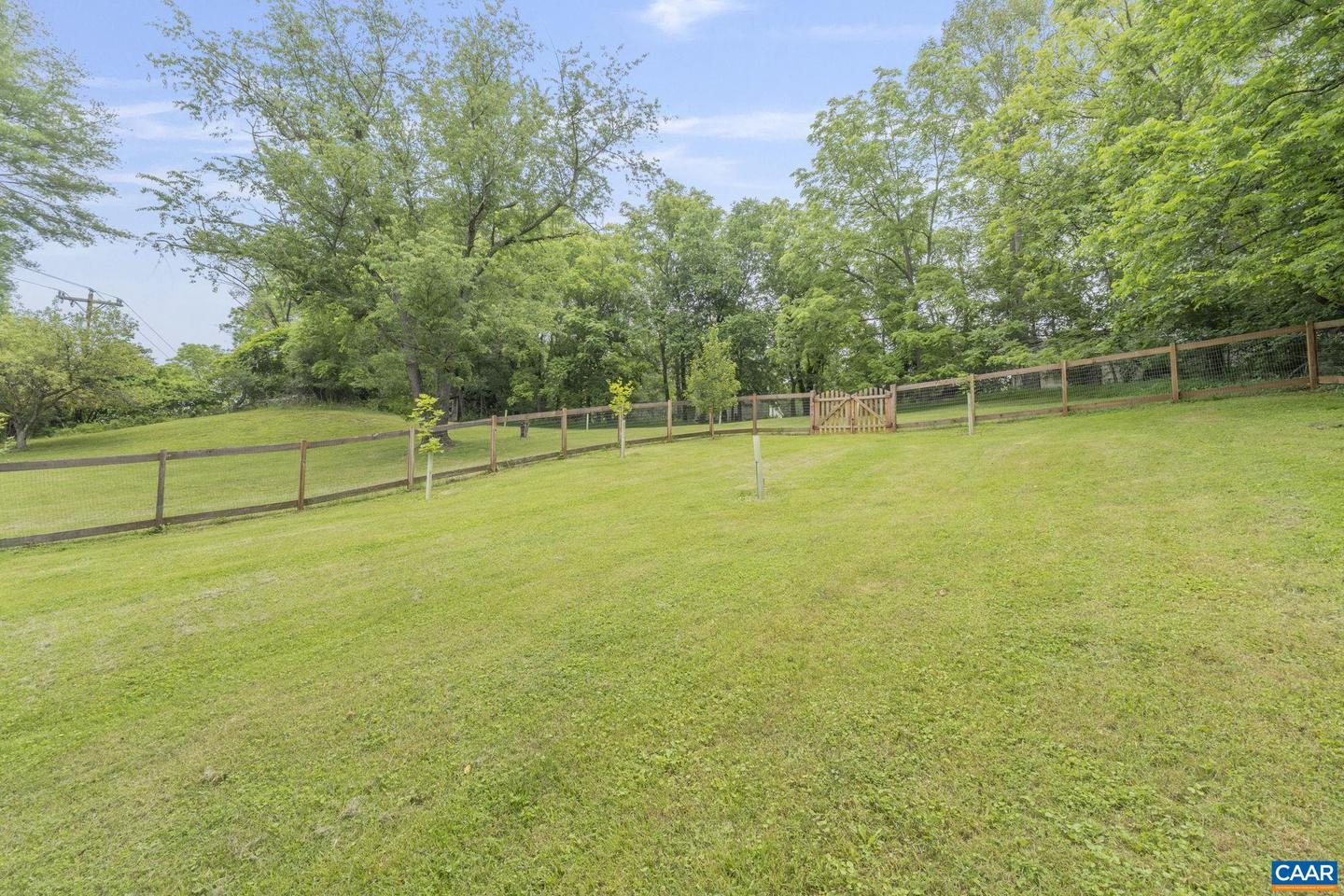 2523 STONY POINT RD, CHARLOTTESVILLE, Virginia 22911, 3 Bedrooms Bedrooms, ,2 BathroomsBathrooms,Residential,For sale,2523 STONY POINT RD,665955 MLS # 665955