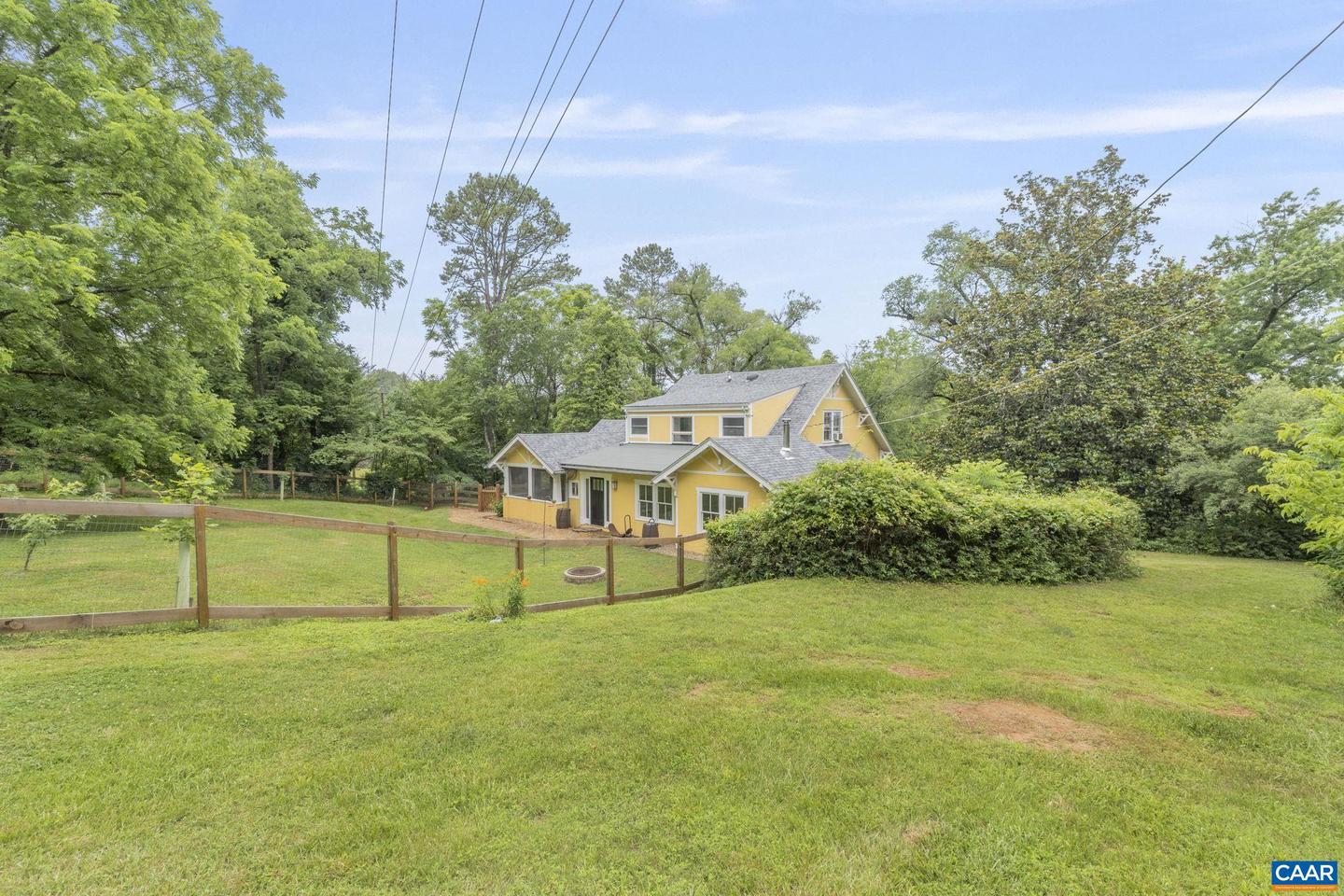 2523 STONY POINT RD, CHARLOTTESVILLE, Virginia 22911, 3 Bedrooms Bedrooms, ,2 BathroomsBathrooms,Residential,For sale,2523 STONY POINT RD,665955 MLS # 665955